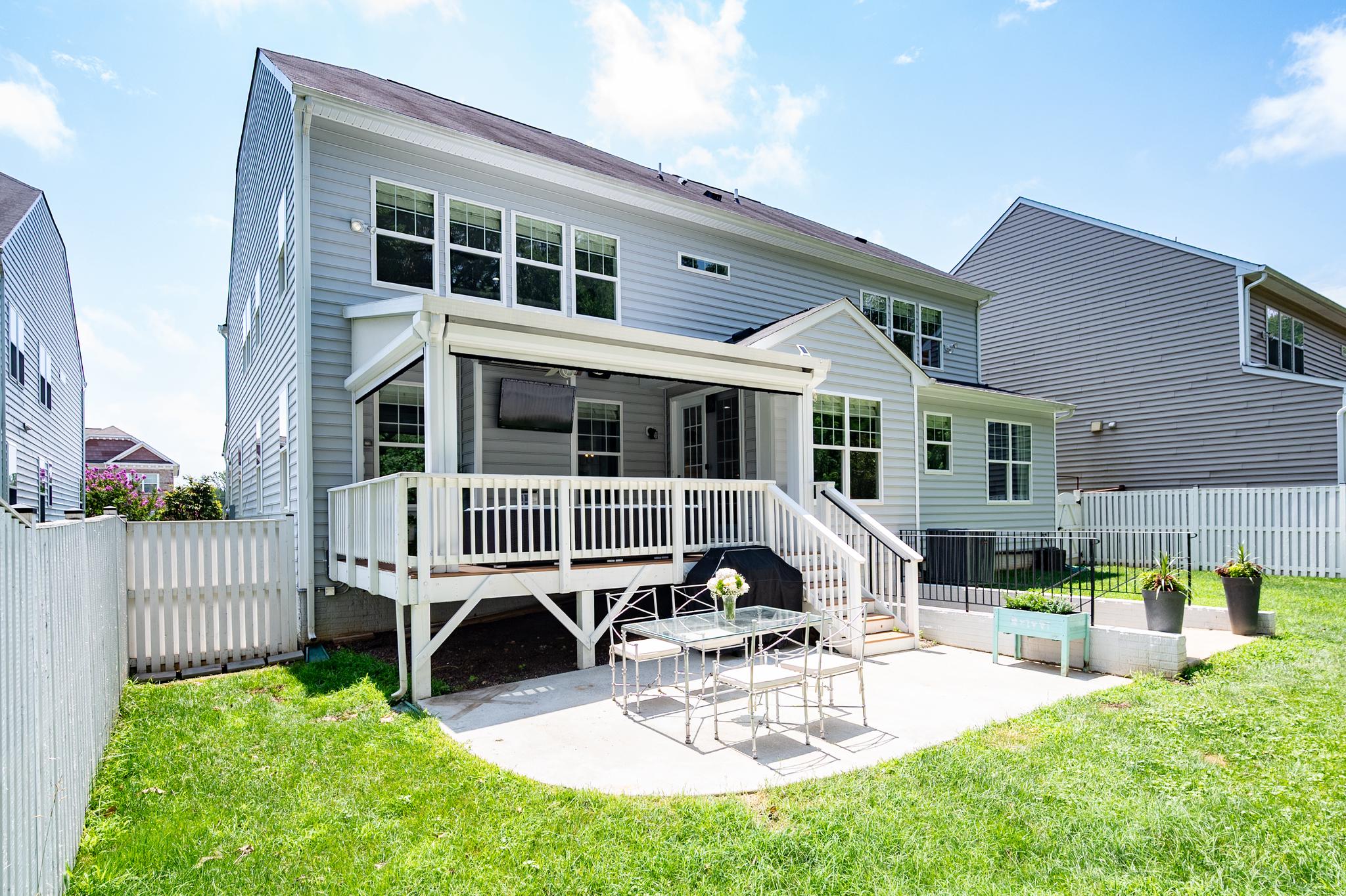 BURKE JUNCTION - Residential