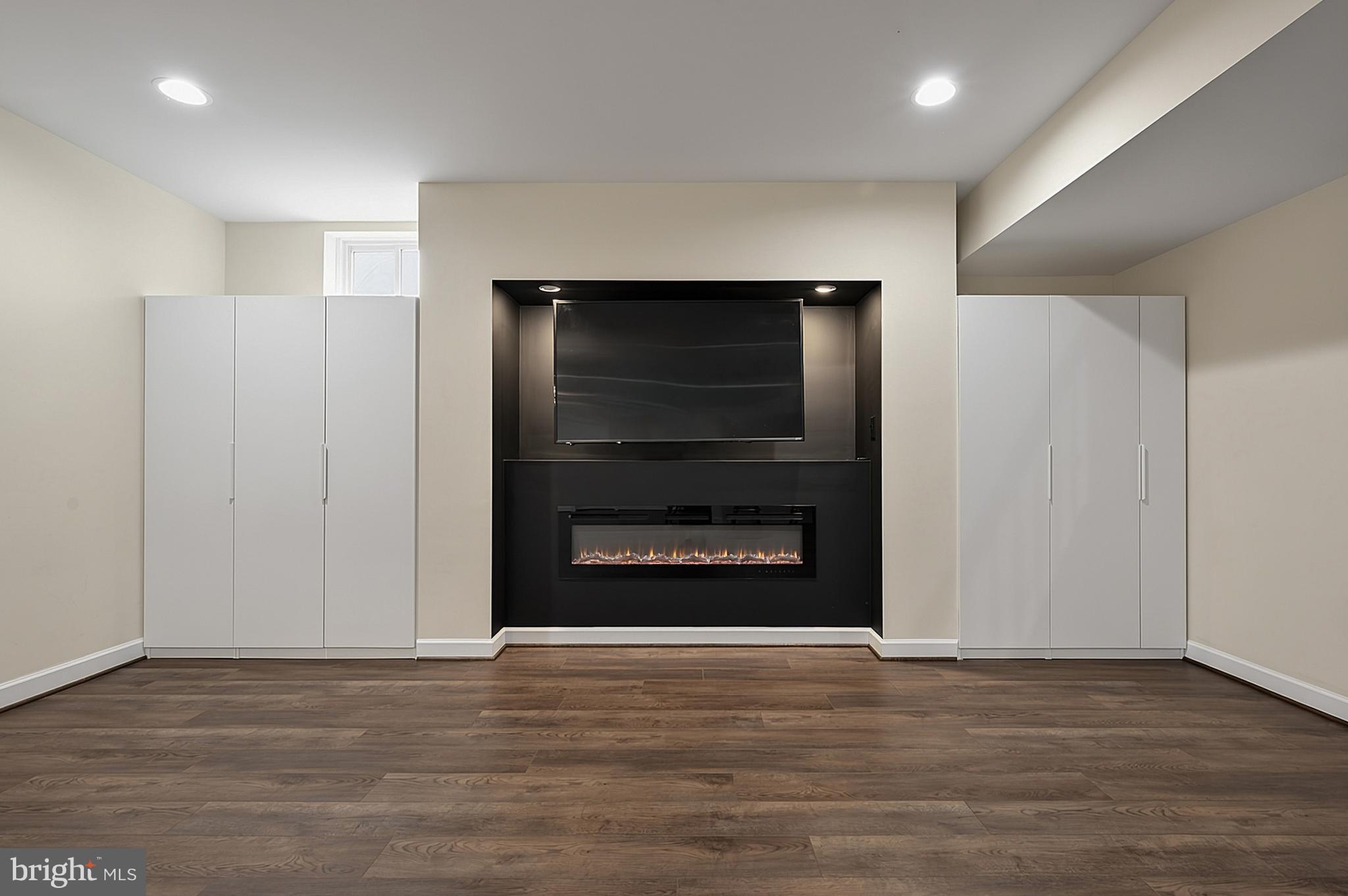 BURKE JUNCTION - Residential