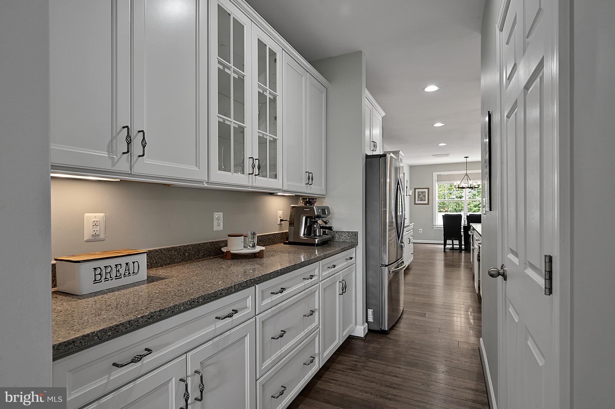 BURKE JUNCTION - Residential