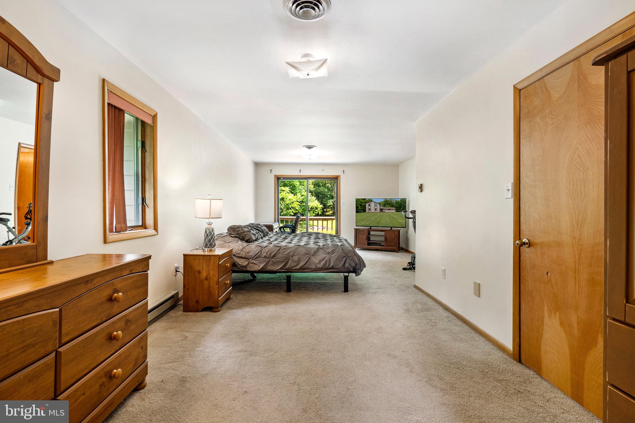 HONEYWOOD ON THE POTOMAC - Residential