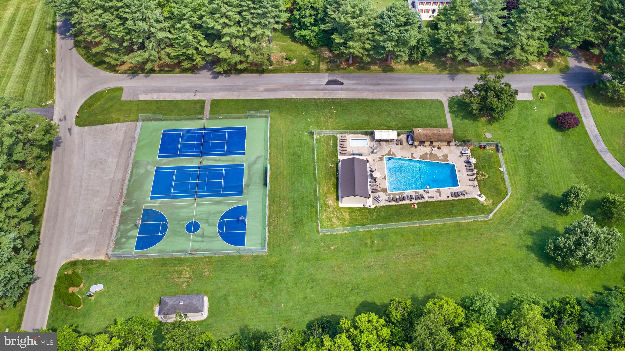 HONEYWOOD ON THE POTOMAC - Residential