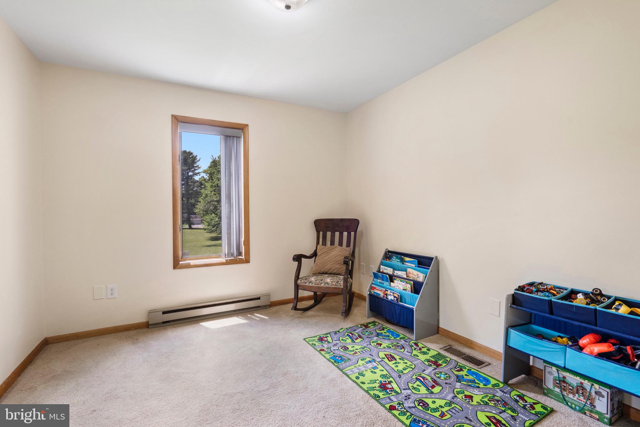 HONEYWOOD ON THE POTOMAC - Residential