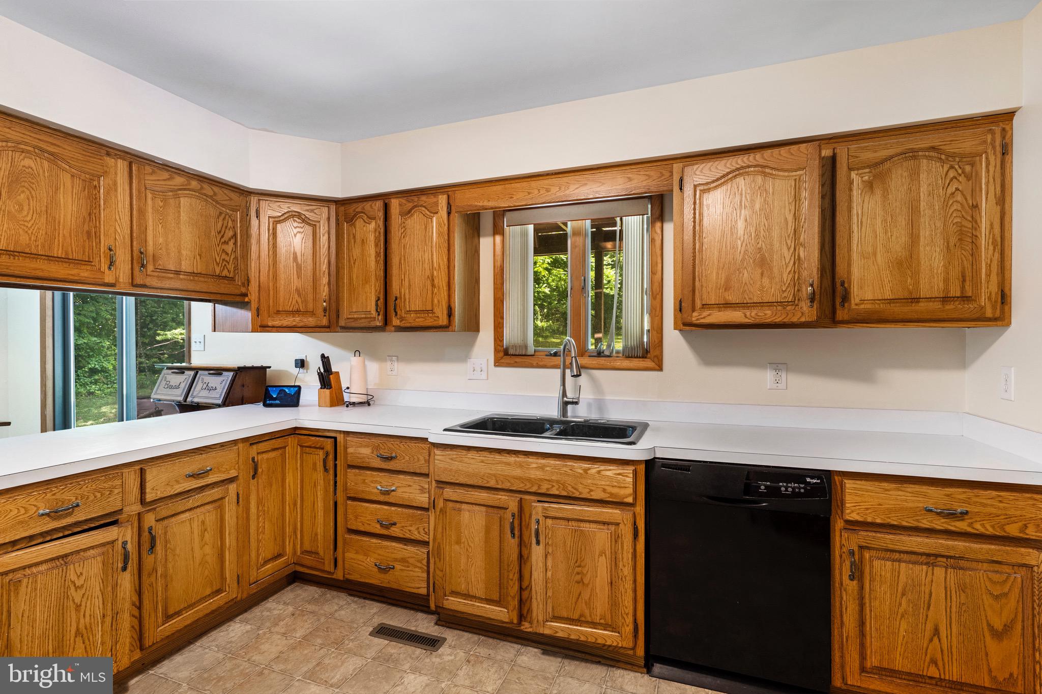HONEYWOOD ON THE POTOMAC - Residential