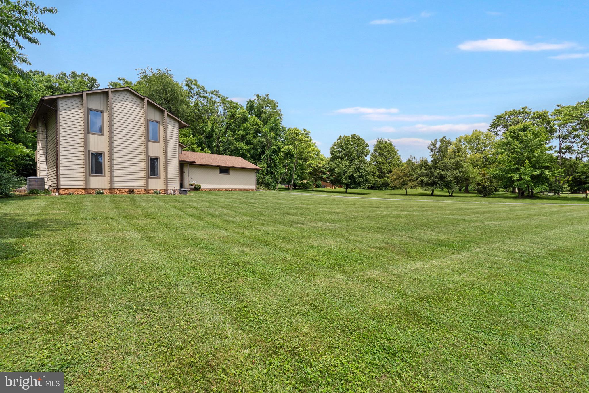 HONEYWOOD ON THE POTOMAC - Residential