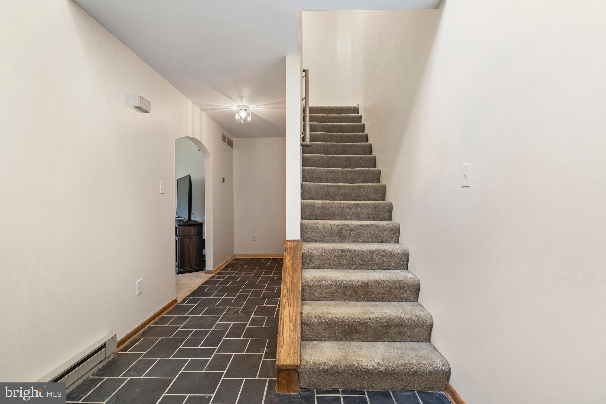 HONEYWOOD ON THE POTOMAC - Residential