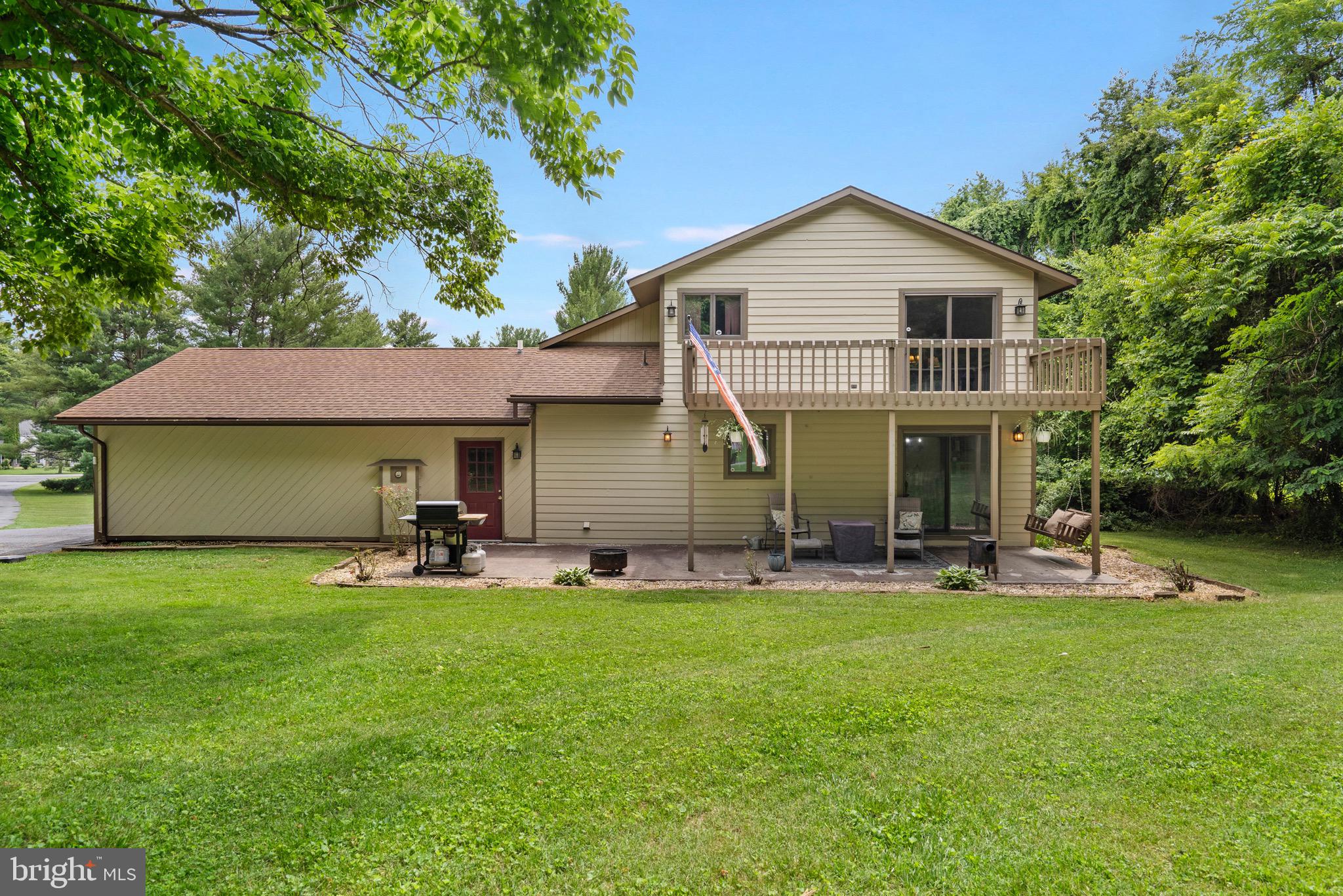 HONEYWOOD ON THE POTOMAC - Residential