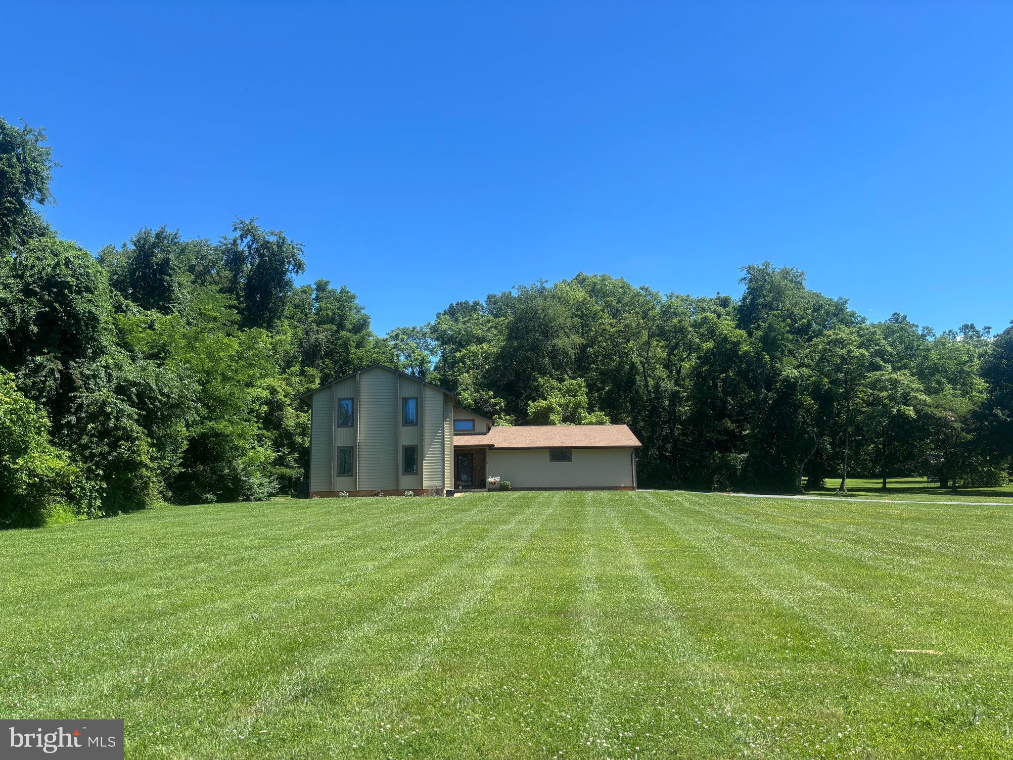 HONEYWOOD ON THE POTOMAC - Residential
