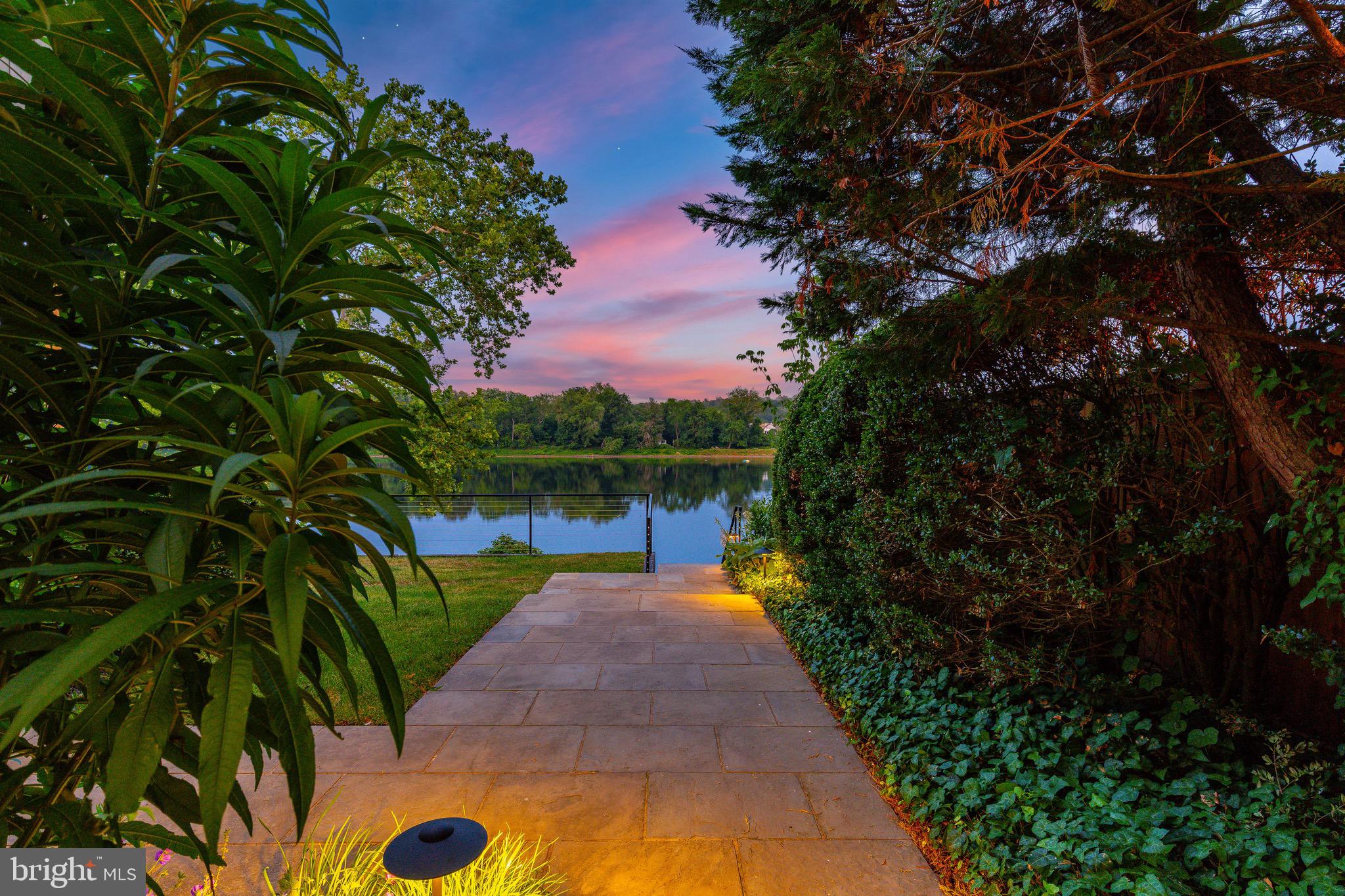 NEW HOPE - Residential