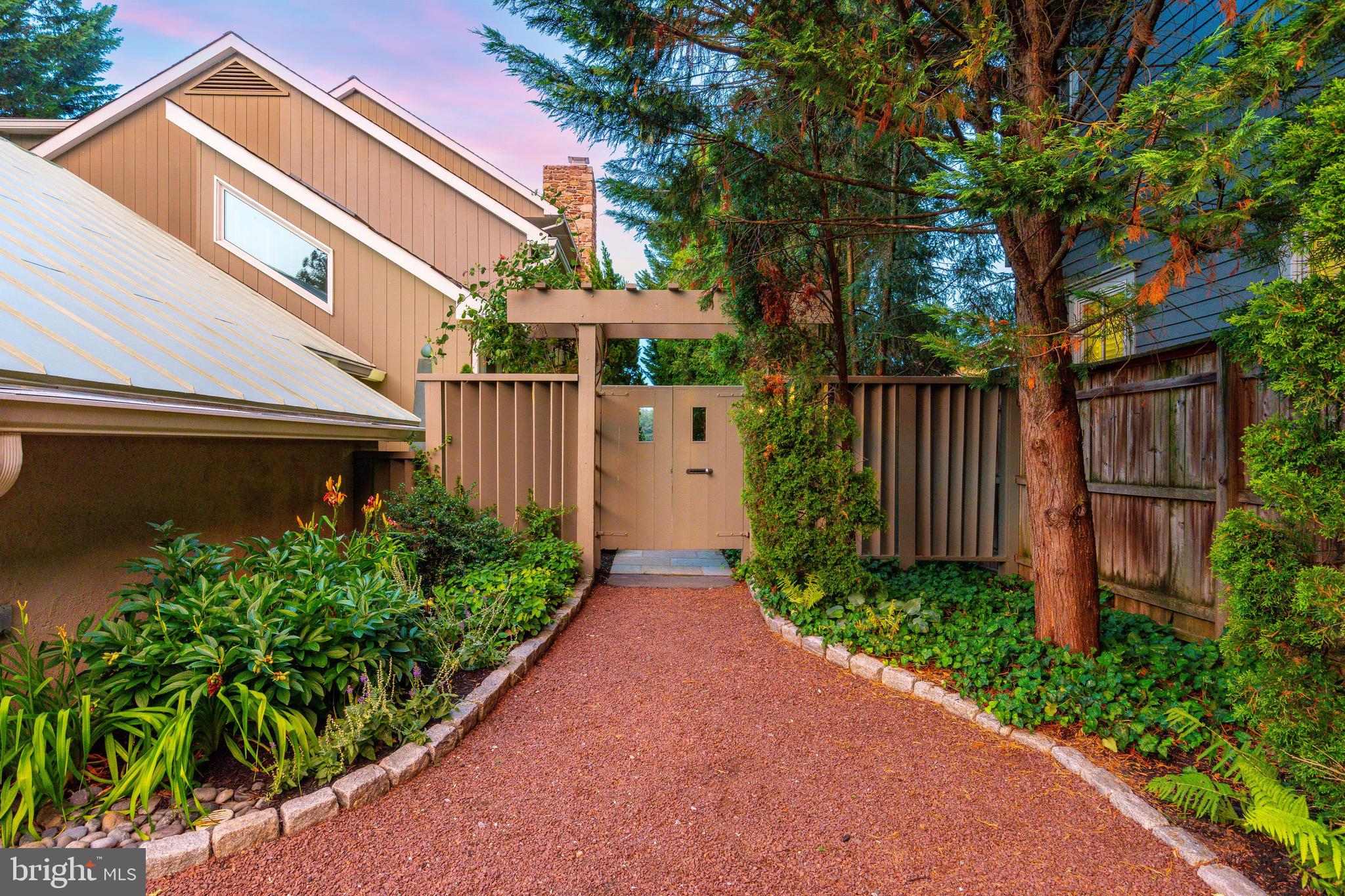 NEW HOPE - Residential