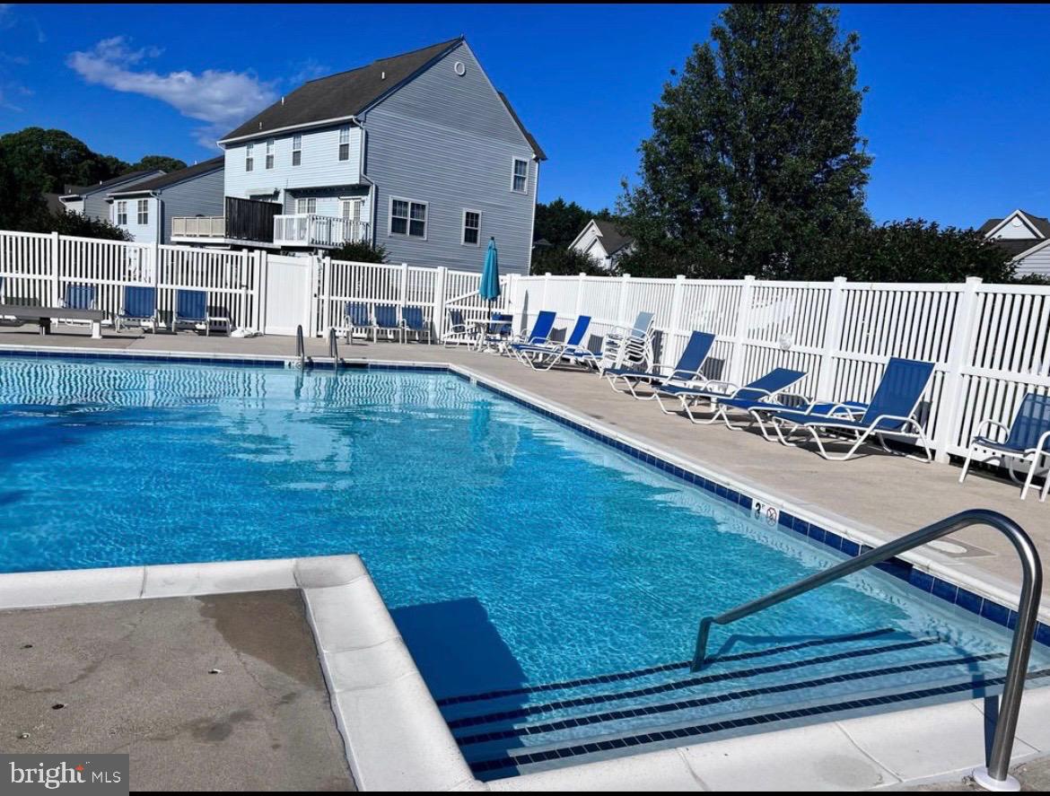 BEACHAVEN - Residential