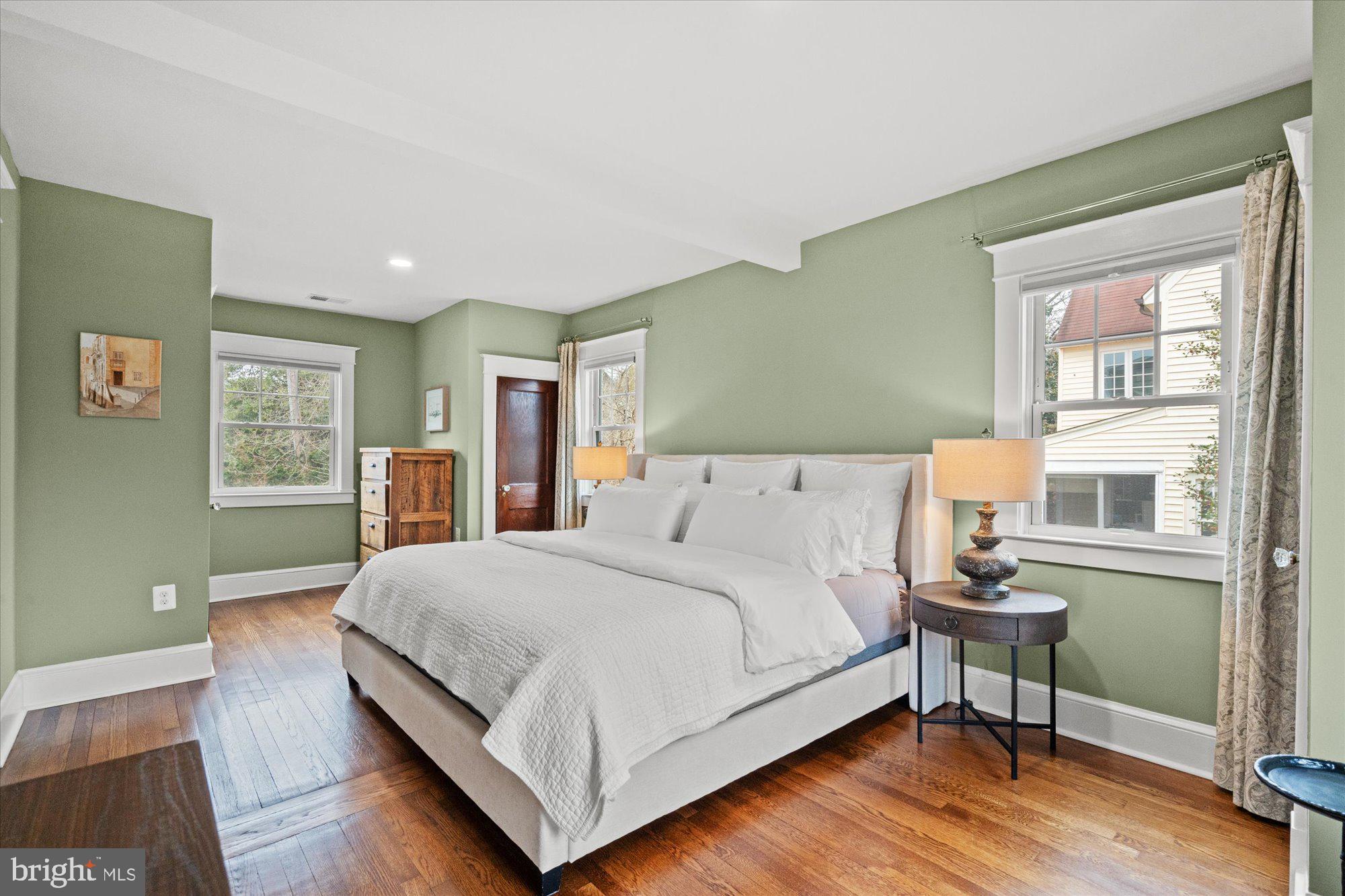 ROSEMONT - Residential