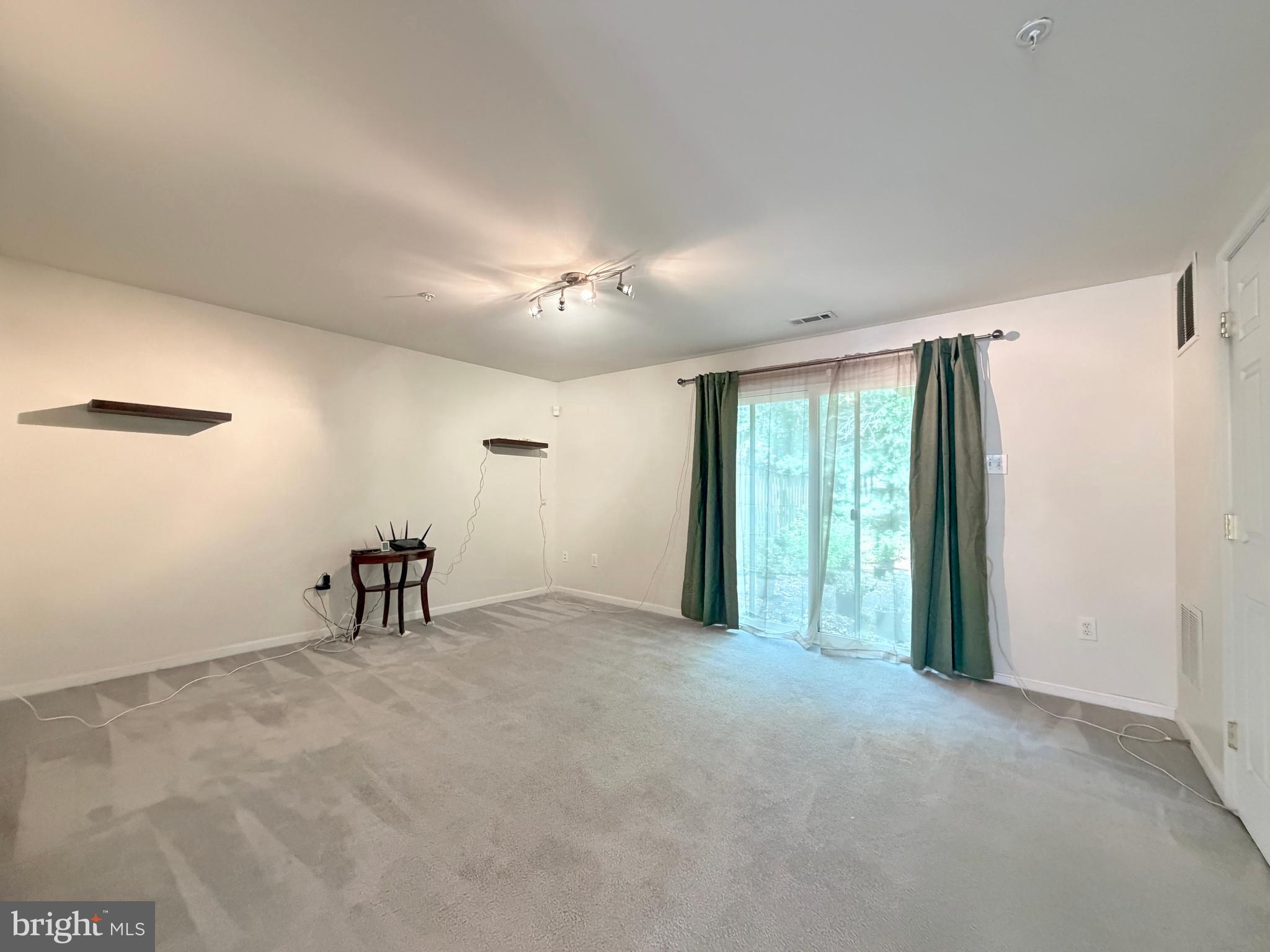 GREENHAVEN RUN - Residential