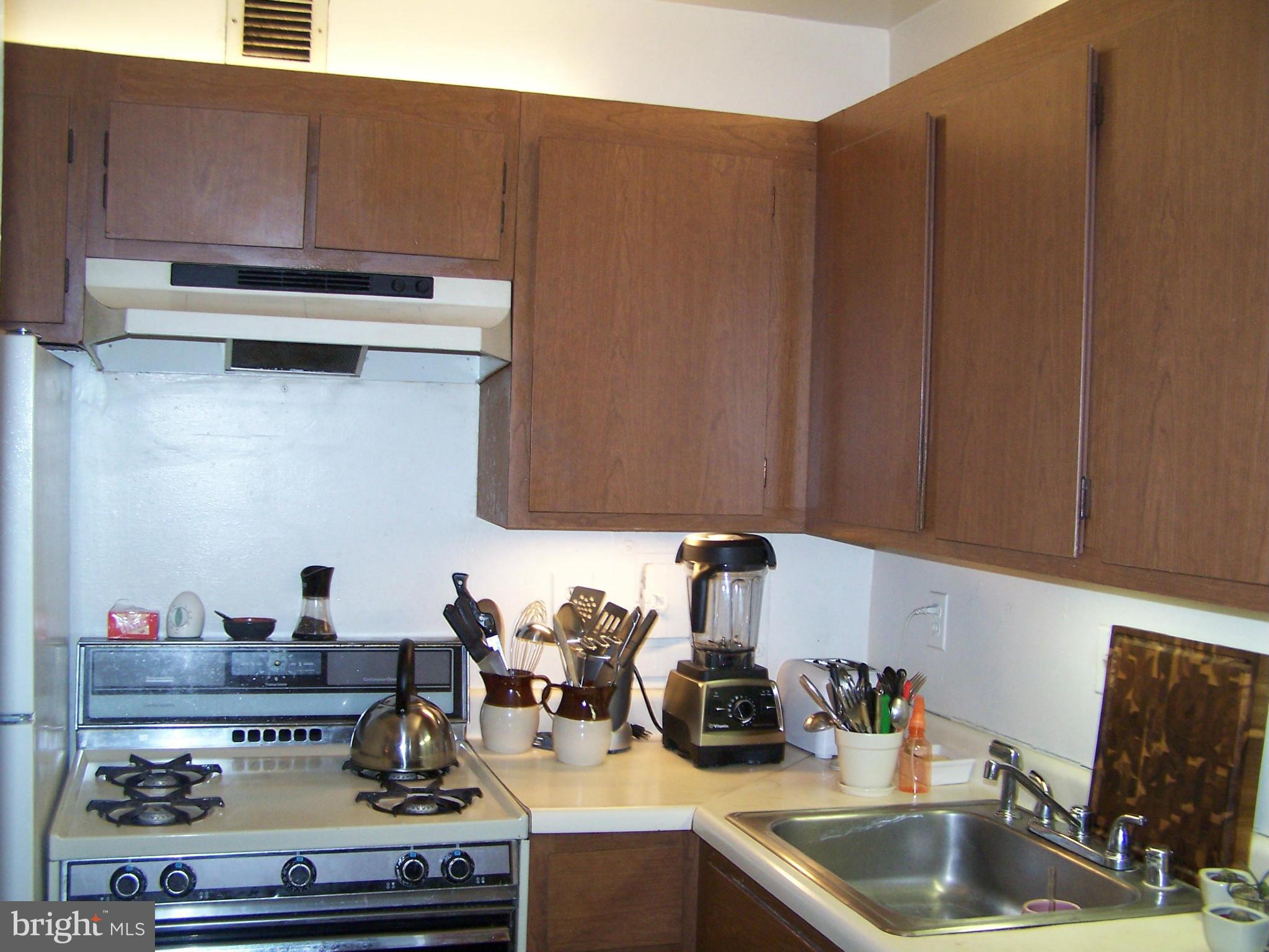 WILLOUGHBY OF CHEVY CHASE - Residential Lease