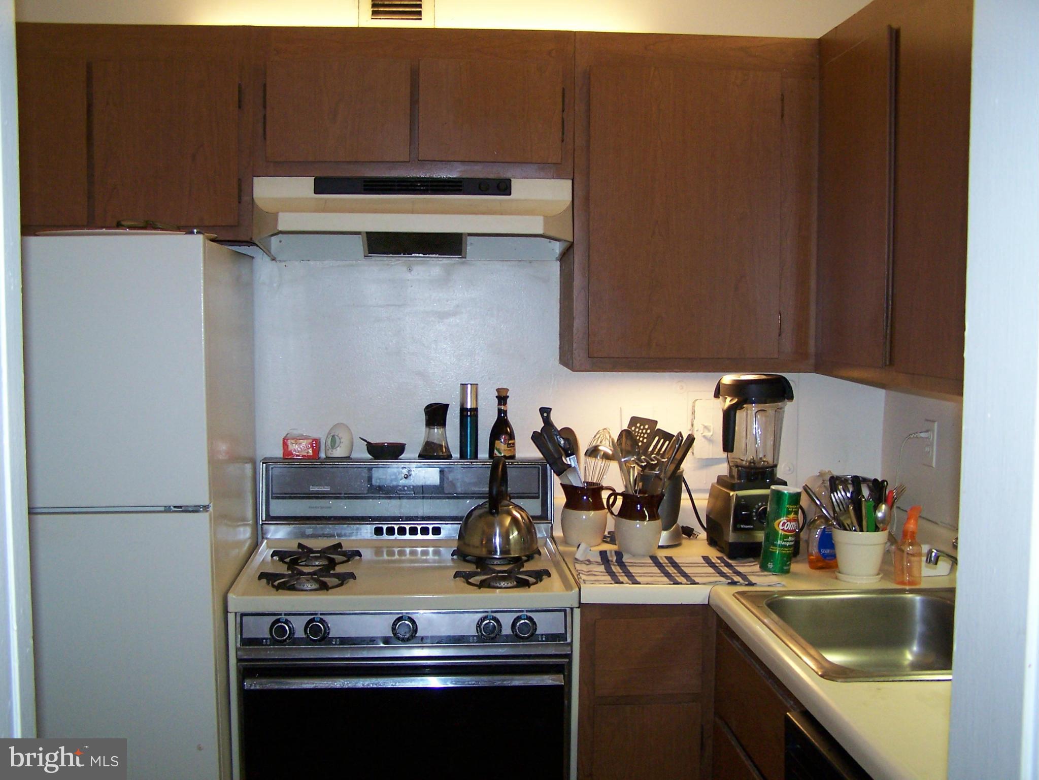 WILLOUGHBY OF CHEVY CHASE - Residential Lease