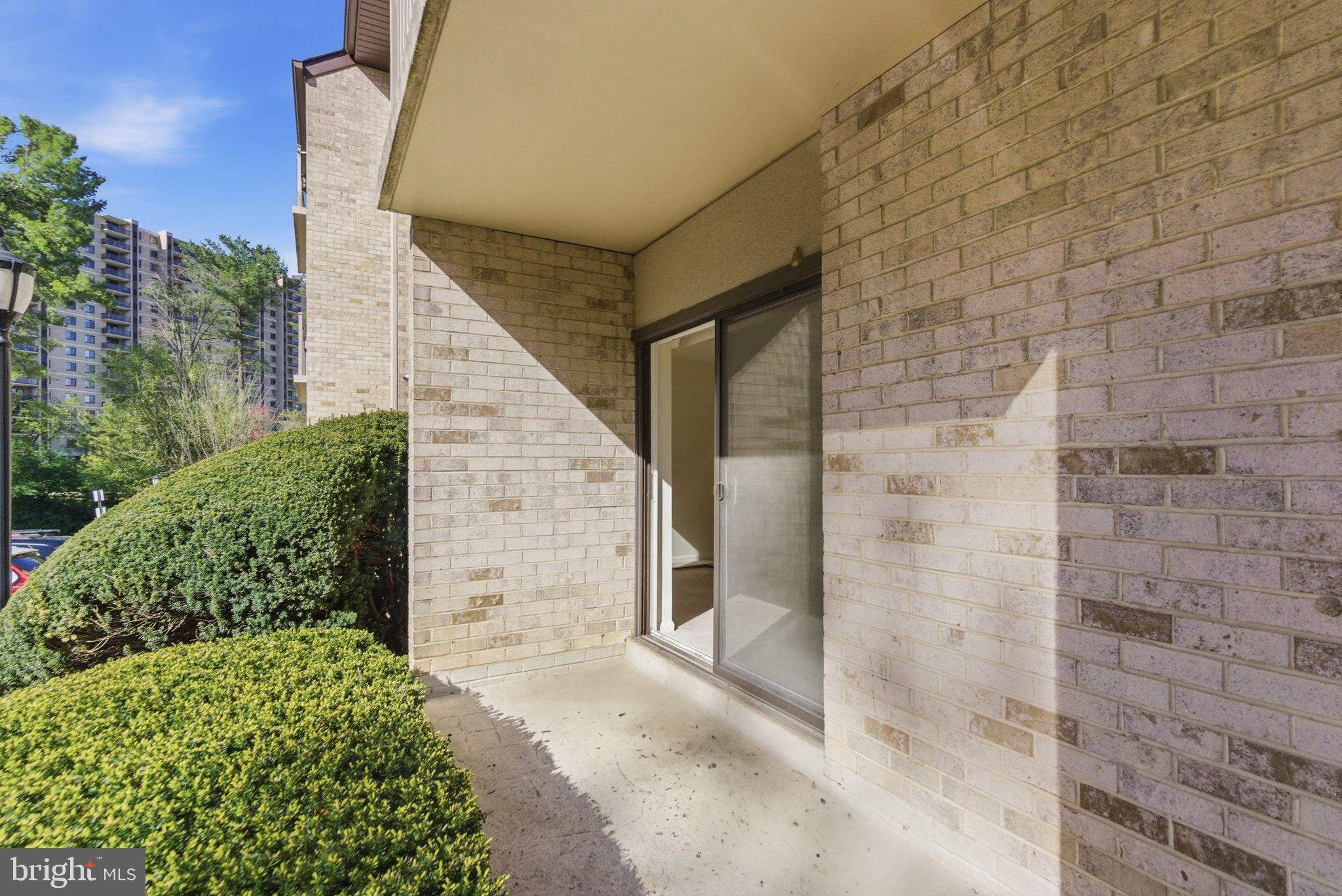 EDSALL BLUFF - Residential