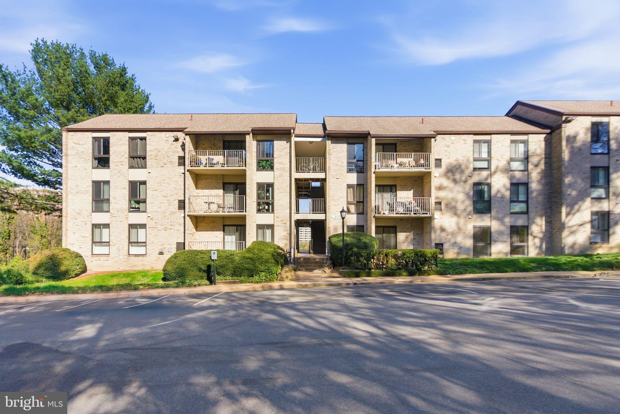 EDSALL BLUFF - Residential