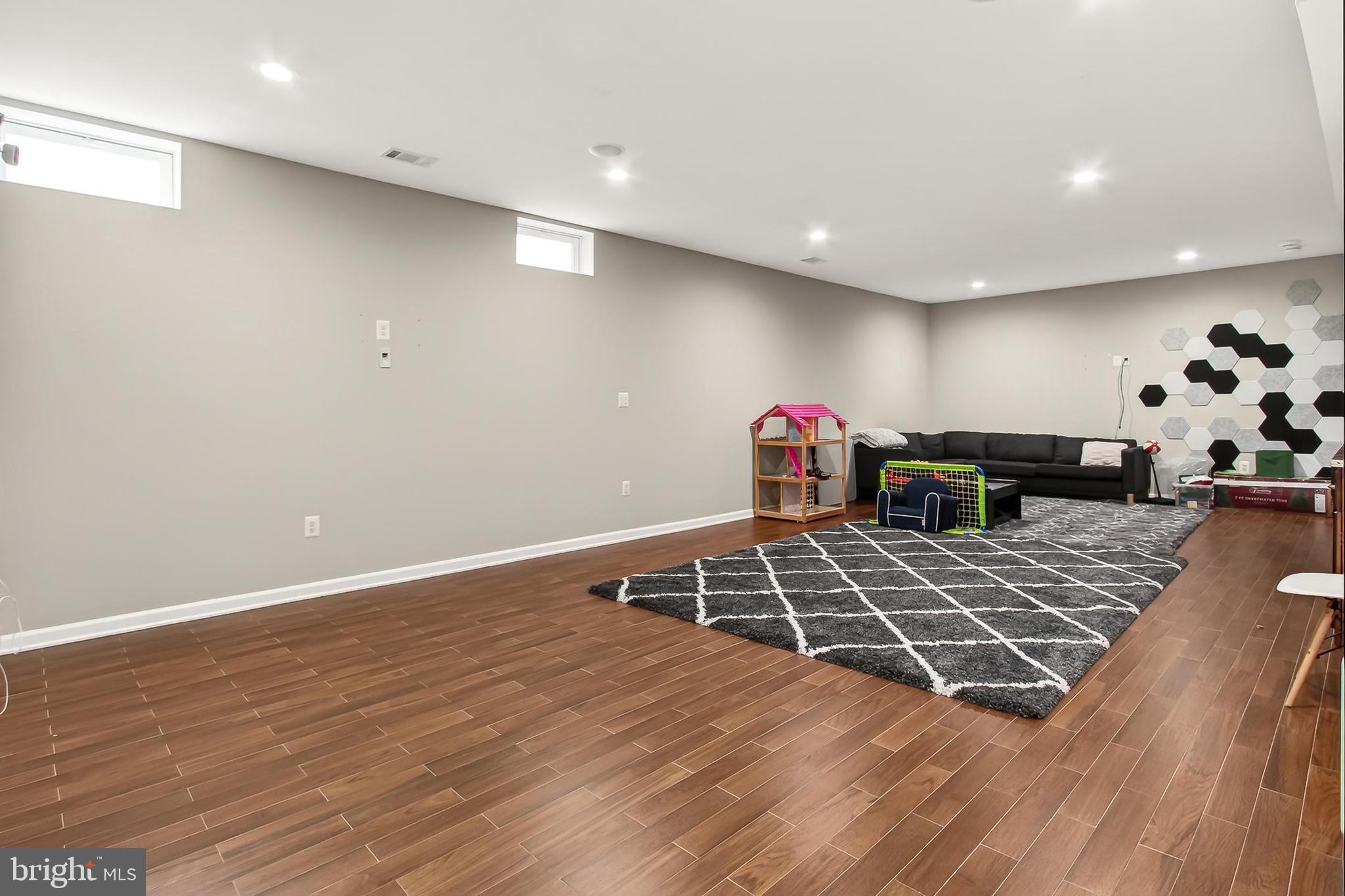KIRKPATRICK FARMS - Residential