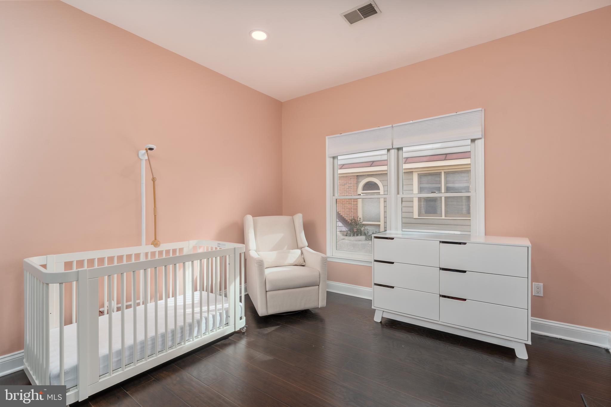 POTOMAC CREST - Residential