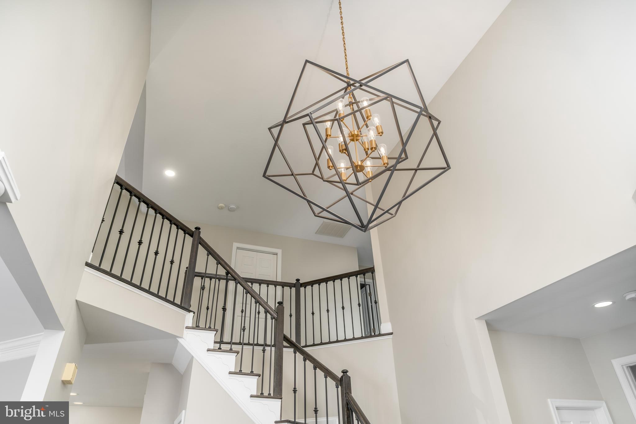 POTOMAC CREST - Residential
