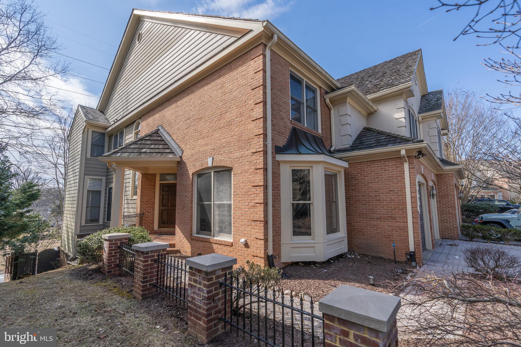 POTOMAC CREST - Residential