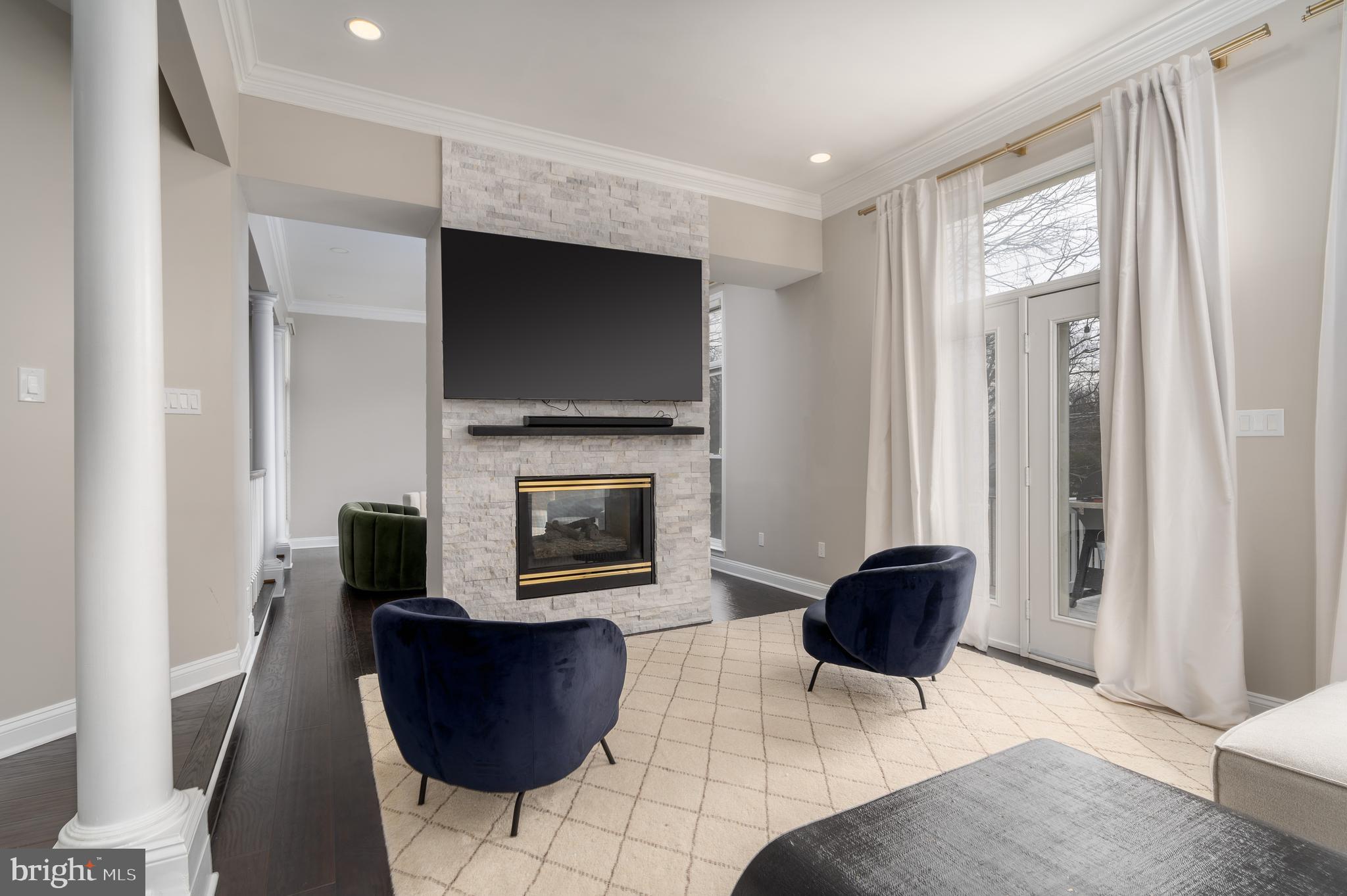 POTOMAC CREST - Residential