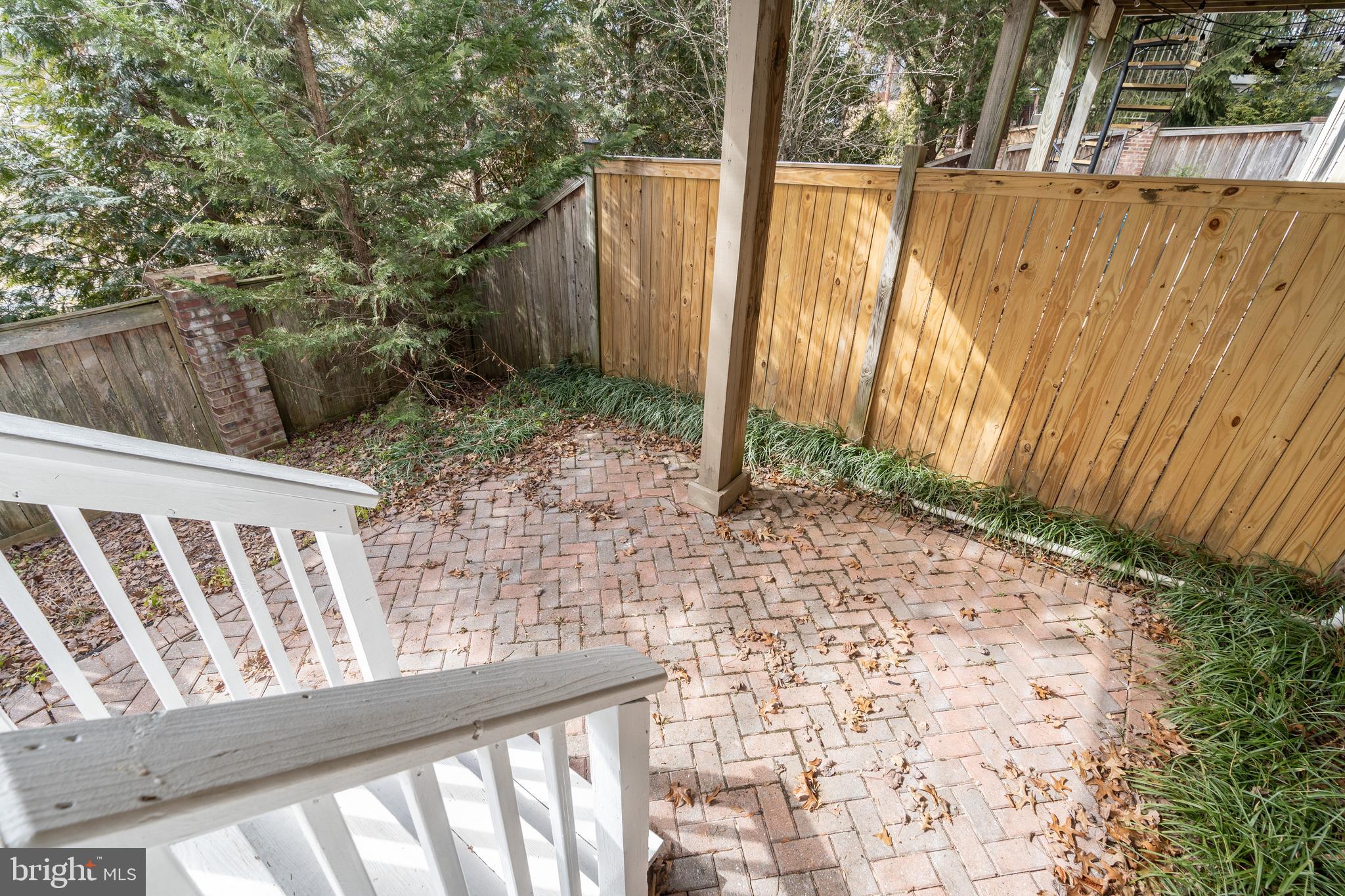 POTOMAC CREST - Residential