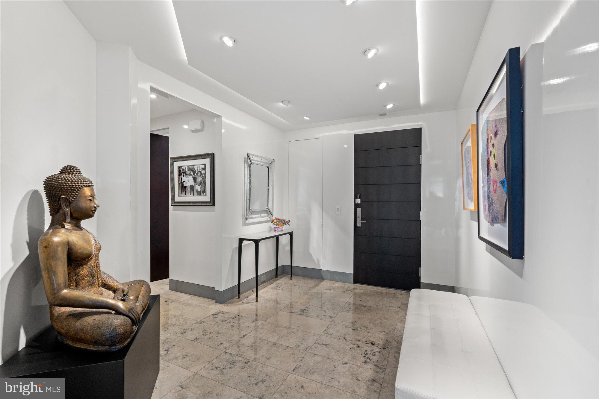 WATERGATE - Residential