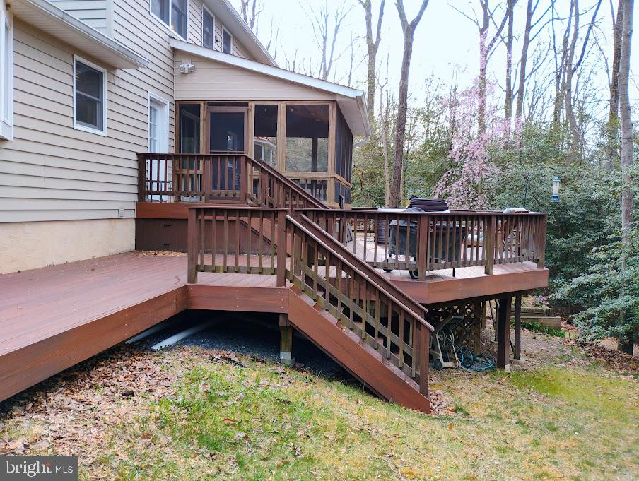 EAGLE HILL - Residential