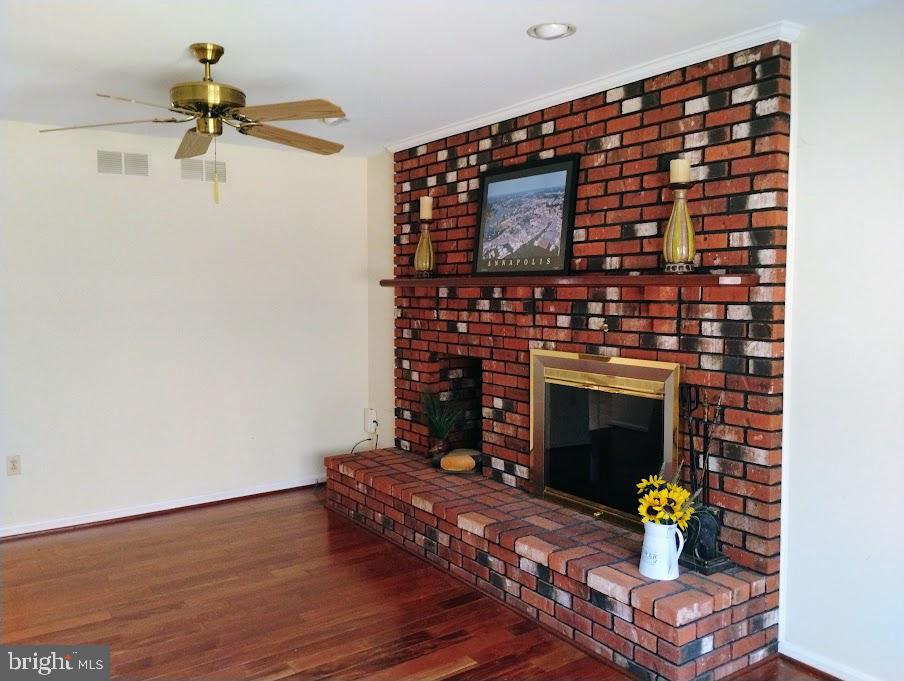 EAGLE HILL - Residential
