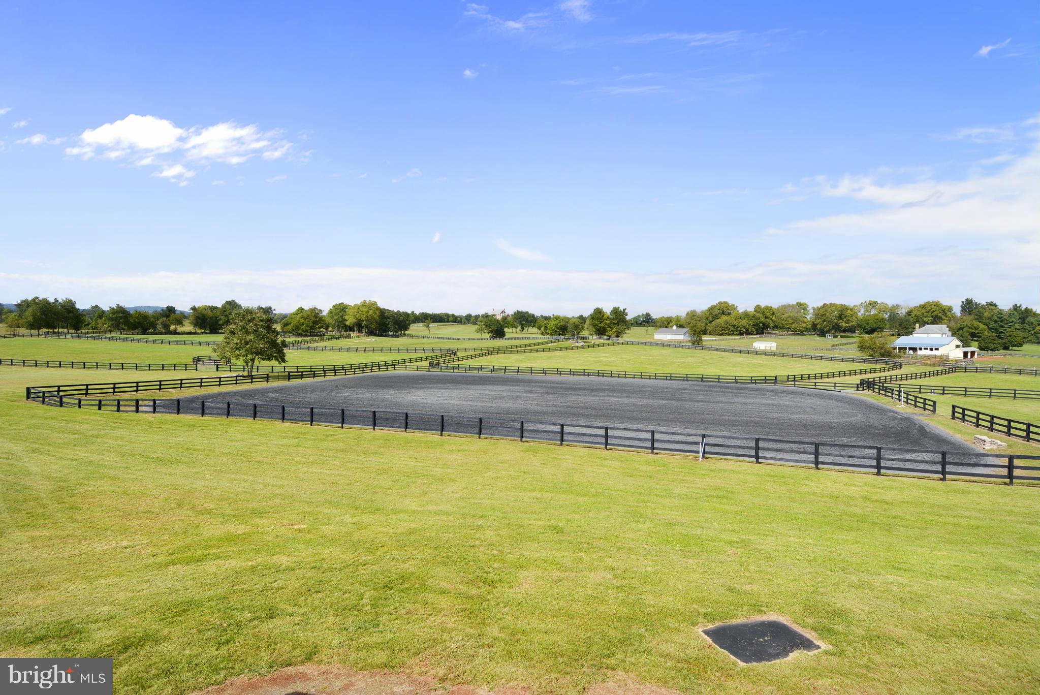 ROCK HILL - Farm