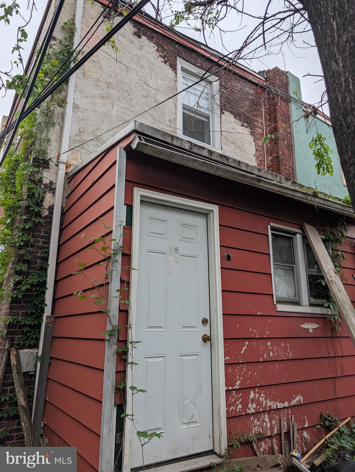 COBBS CREEK - Residential