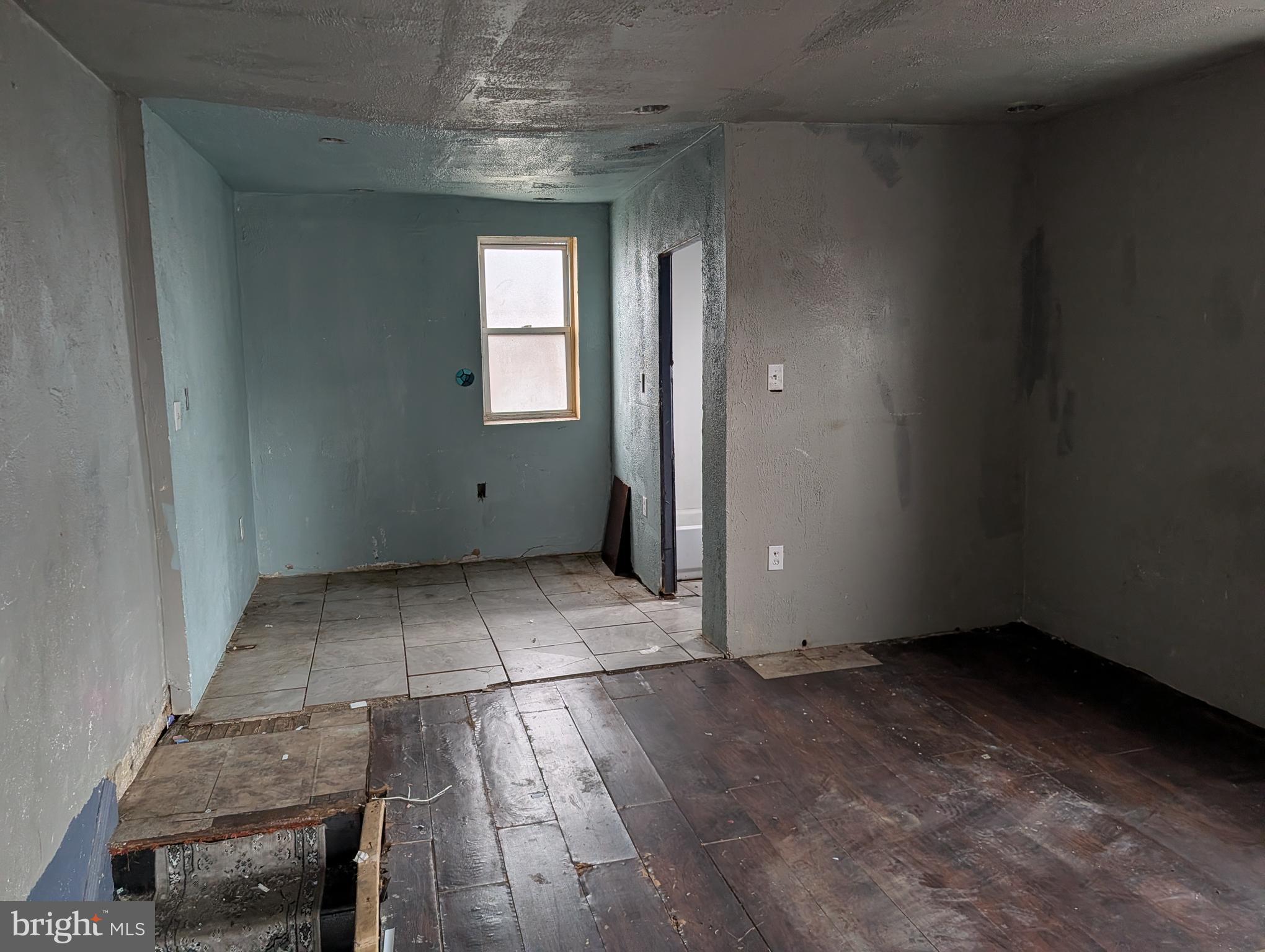 COBBS CREEK - Residential