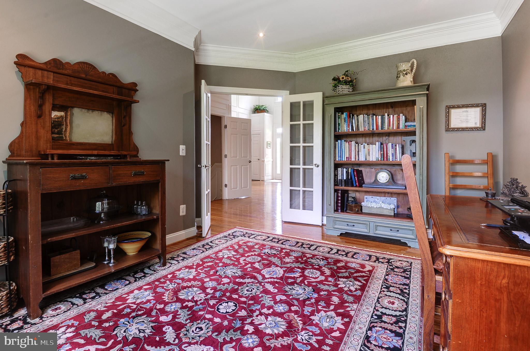 CHESTNUT HILLS - Residential