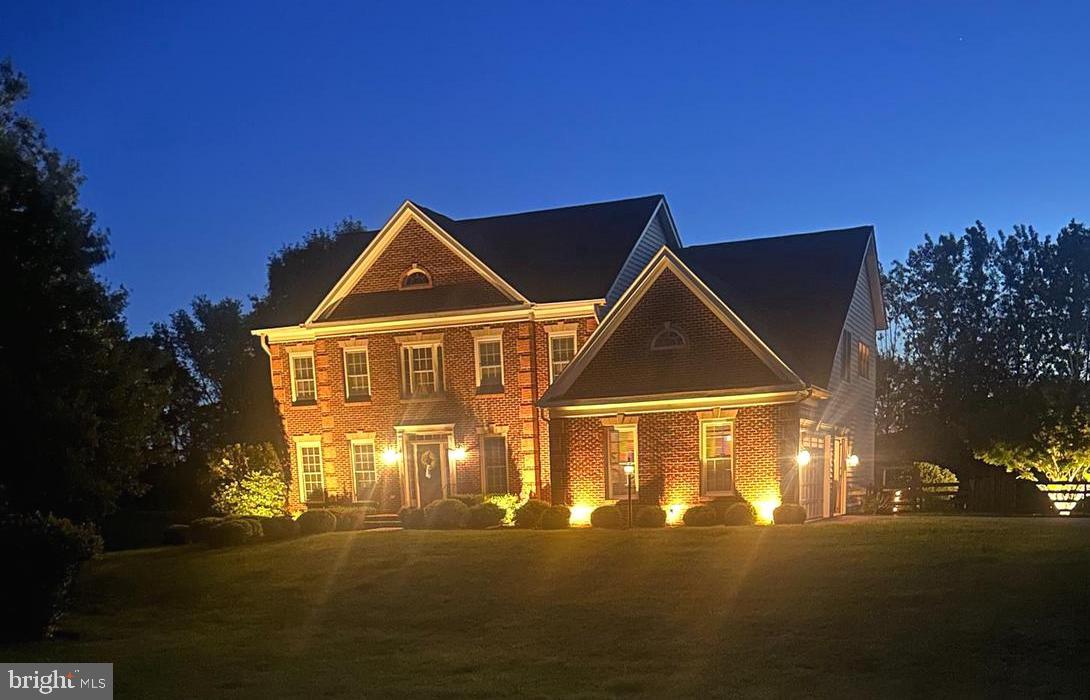 CHESTNUT HILLS - Residential