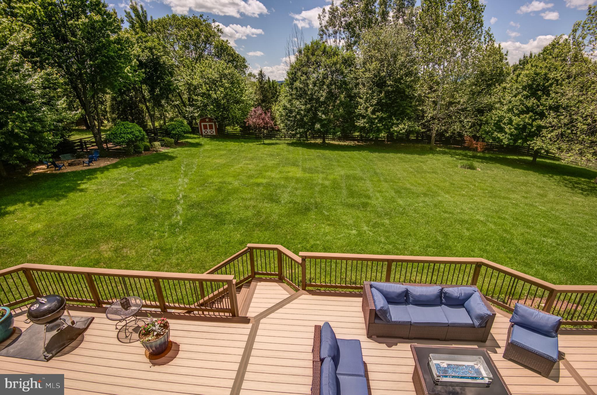 CHESTNUT HILLS - Residential