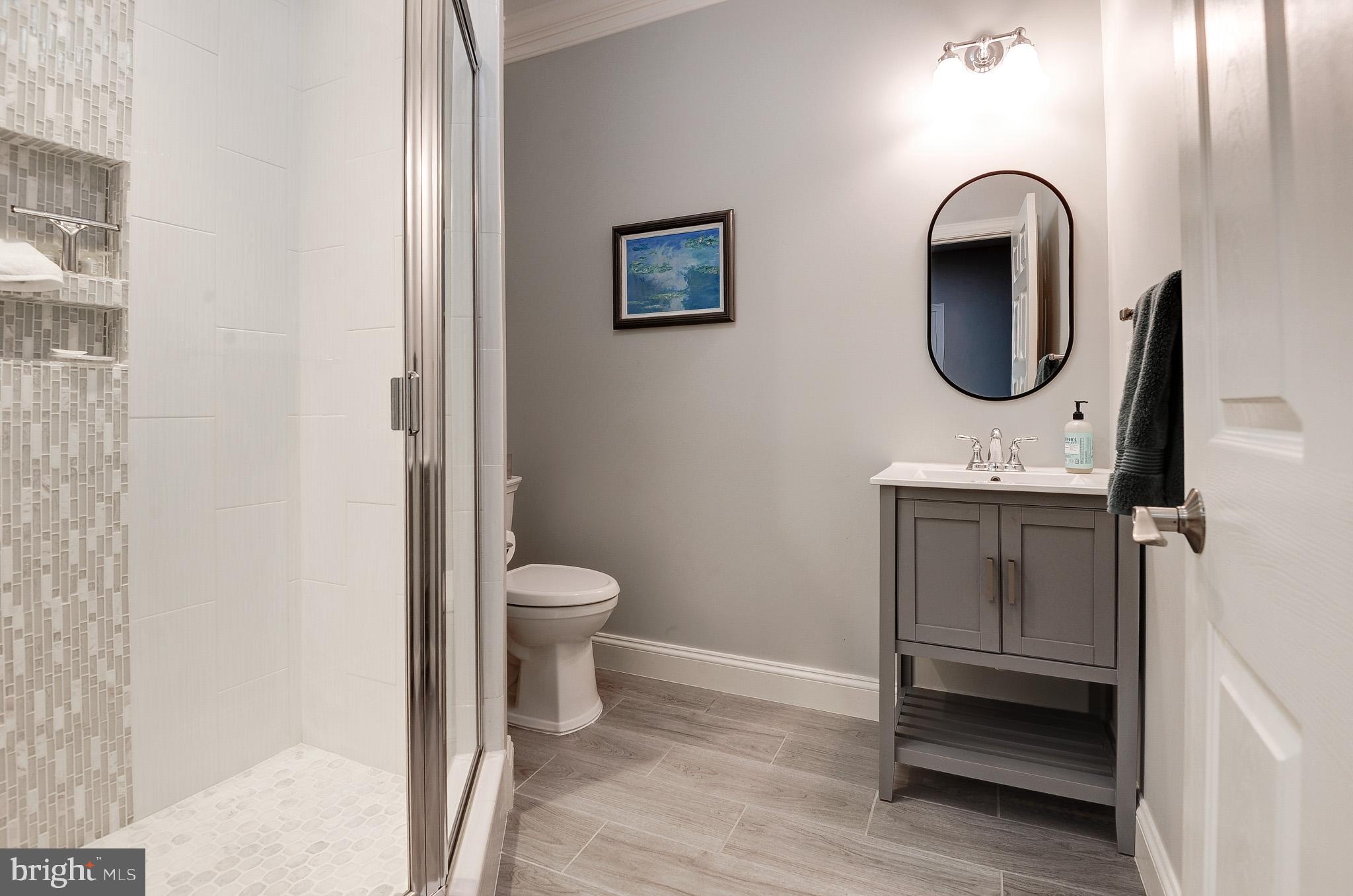CHESTNUT HILLS - Residential