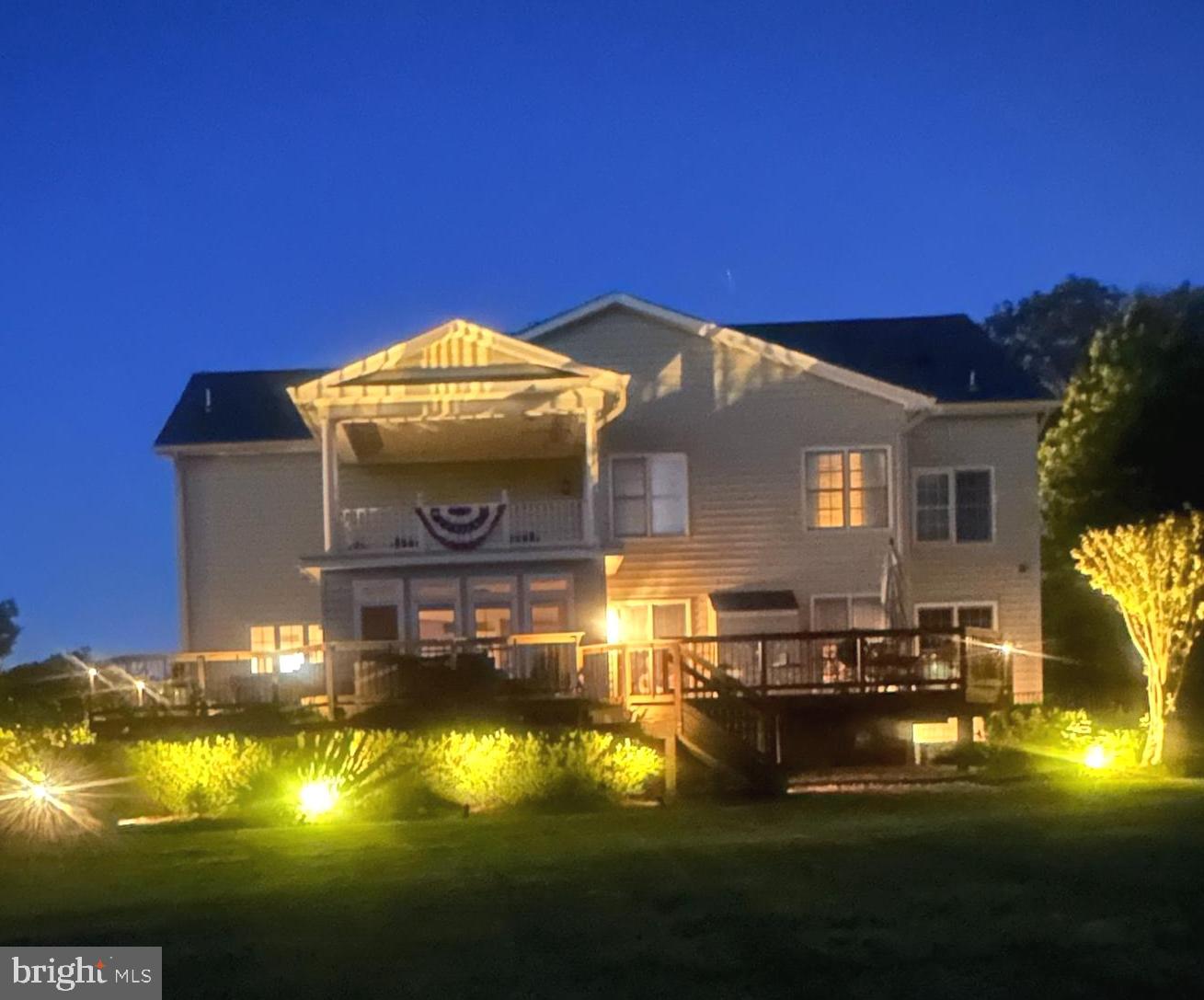 CHESTNUT HILLS - Residential