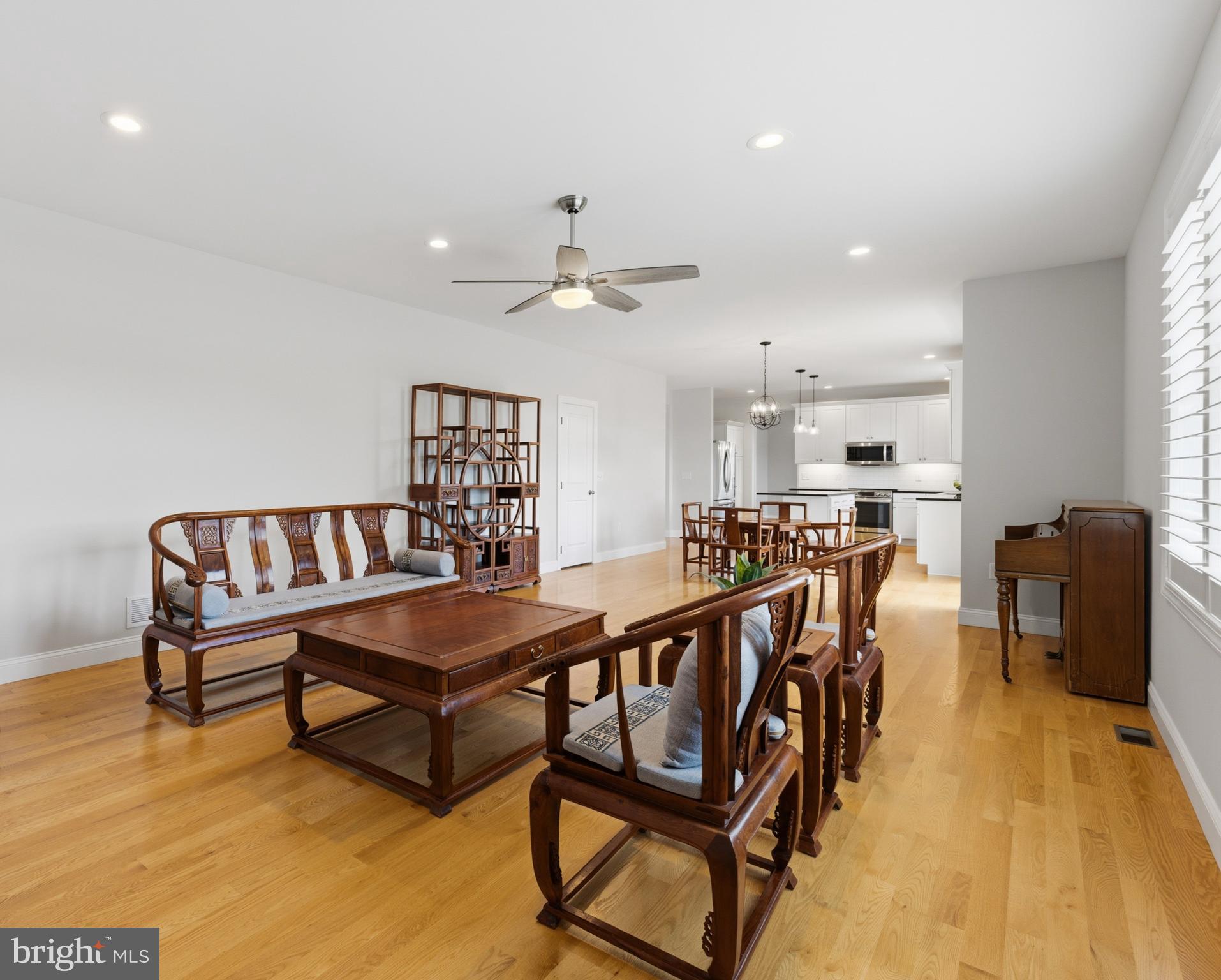 CENTRE HILLS VILLAGE - Residential