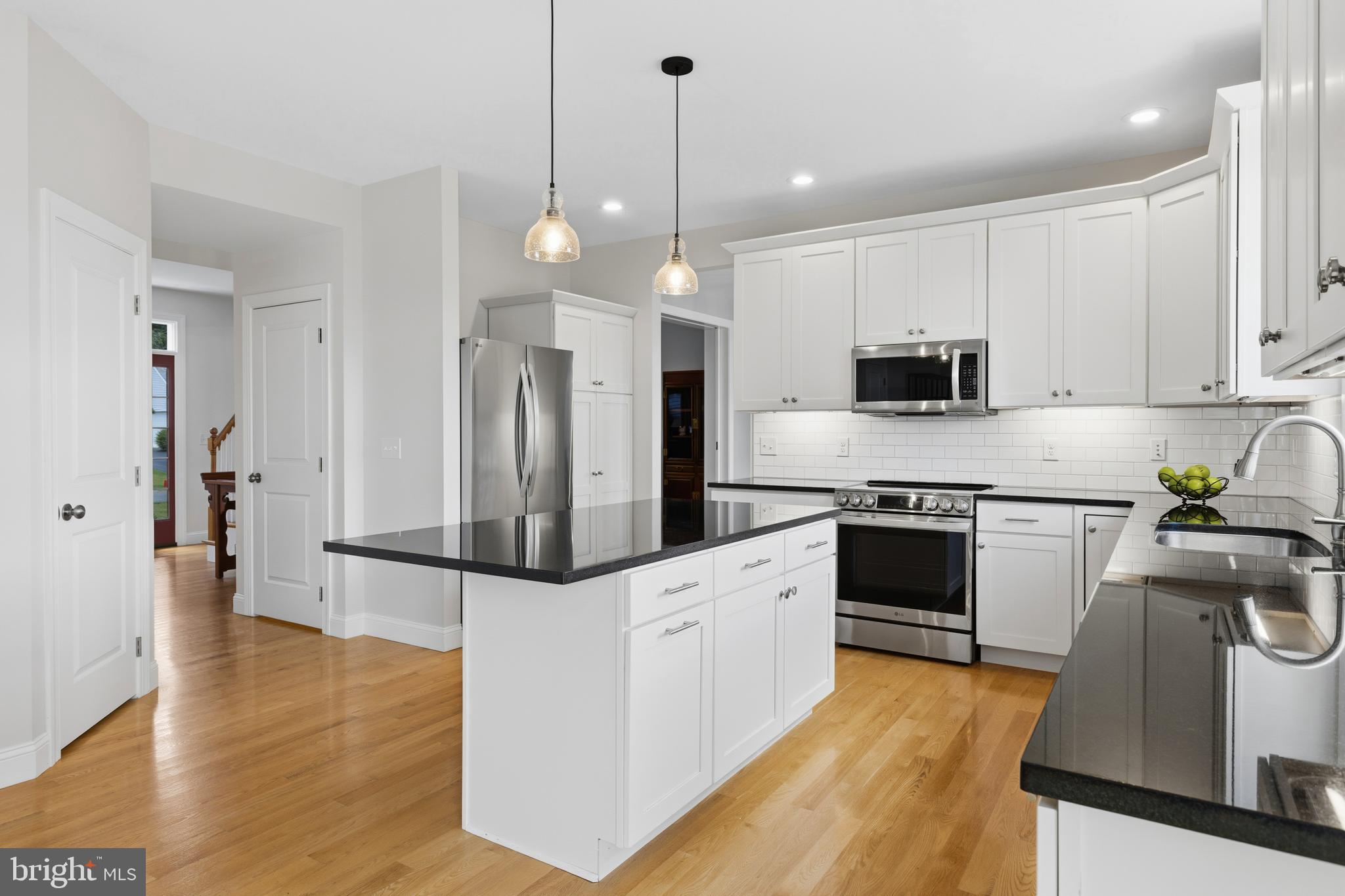 CENTRE HILLS VILLAGE - Residential
