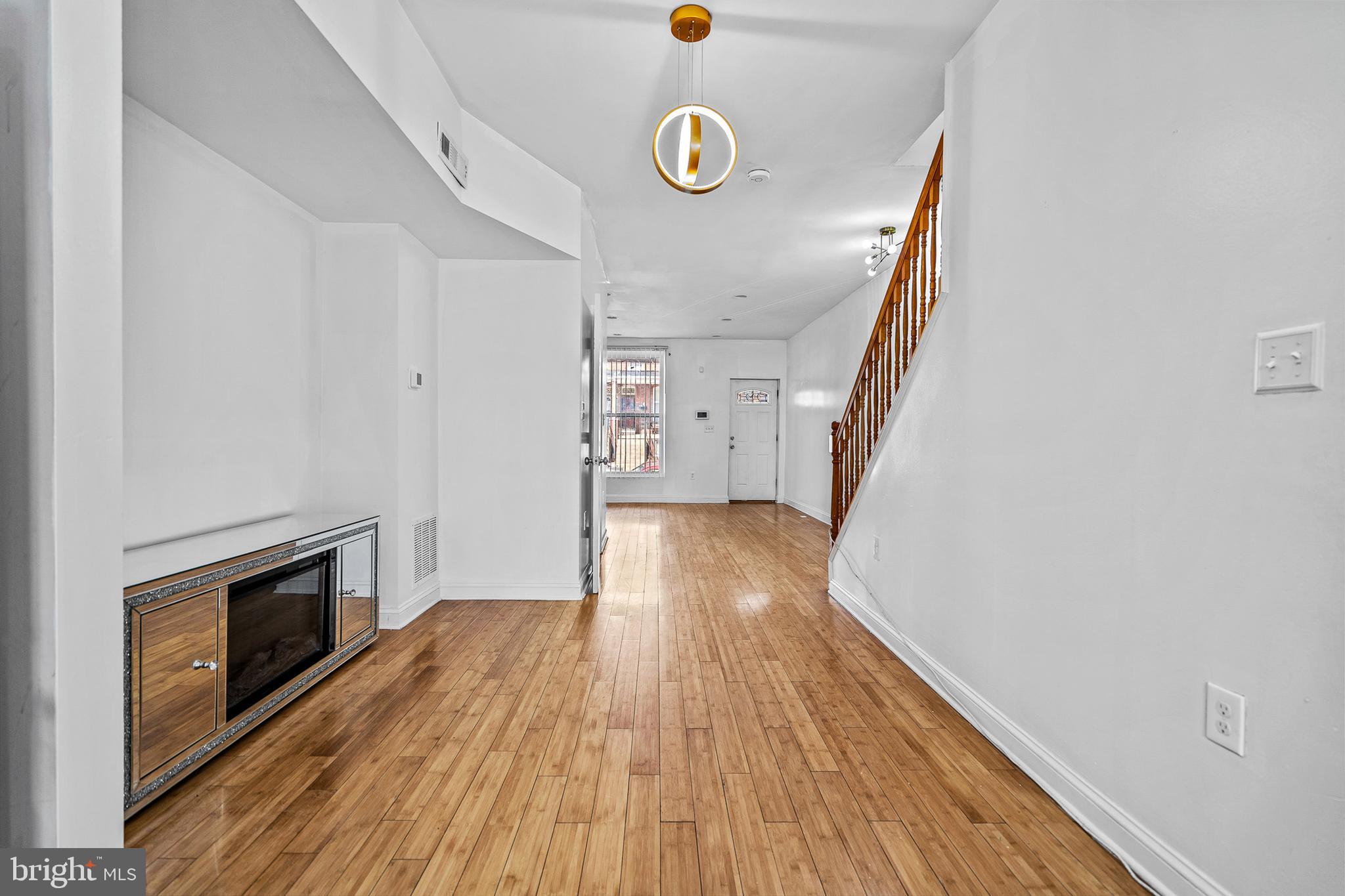 WAVERLY - Residential