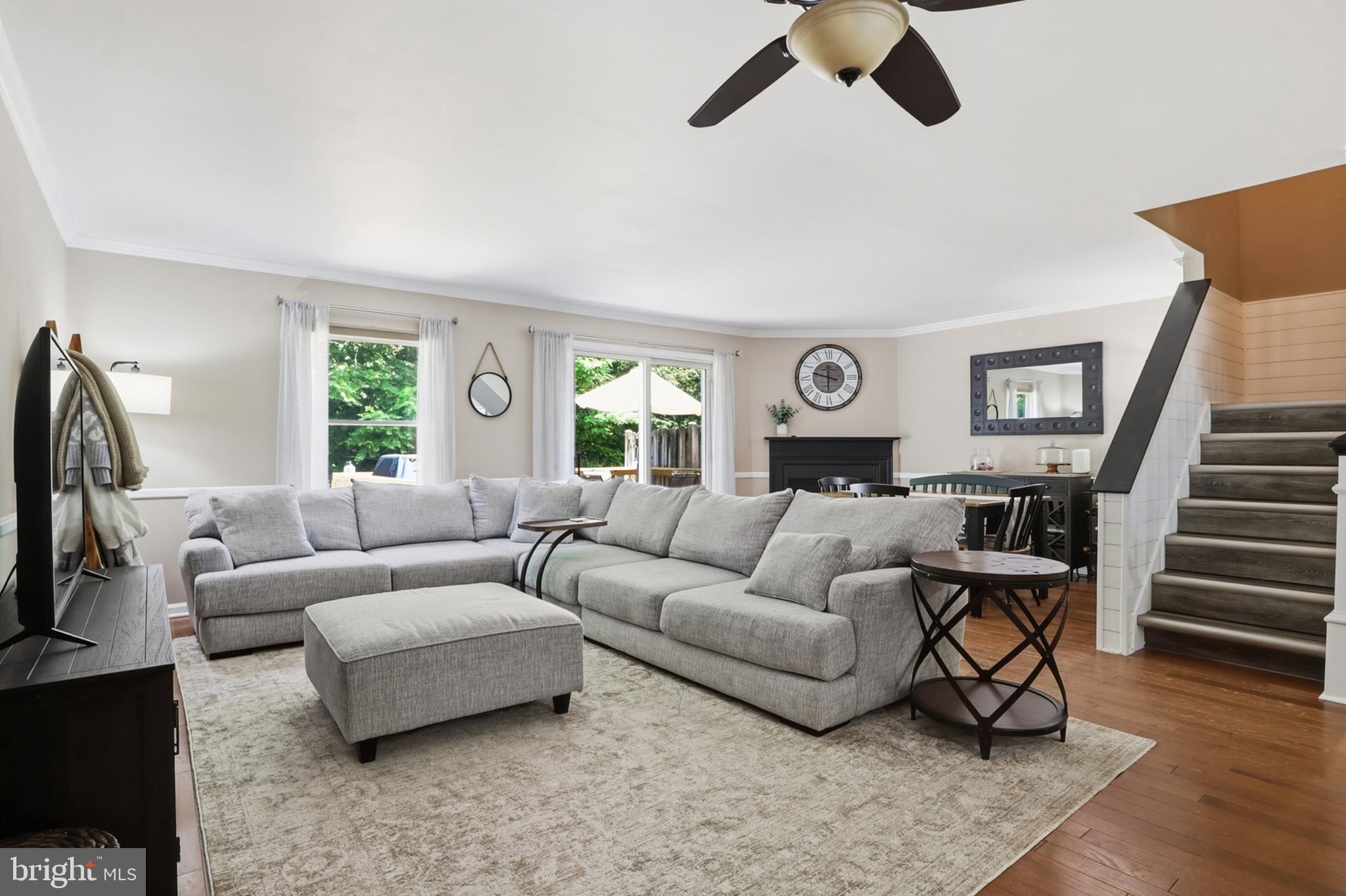 SOUTH HAMPTON - Residential