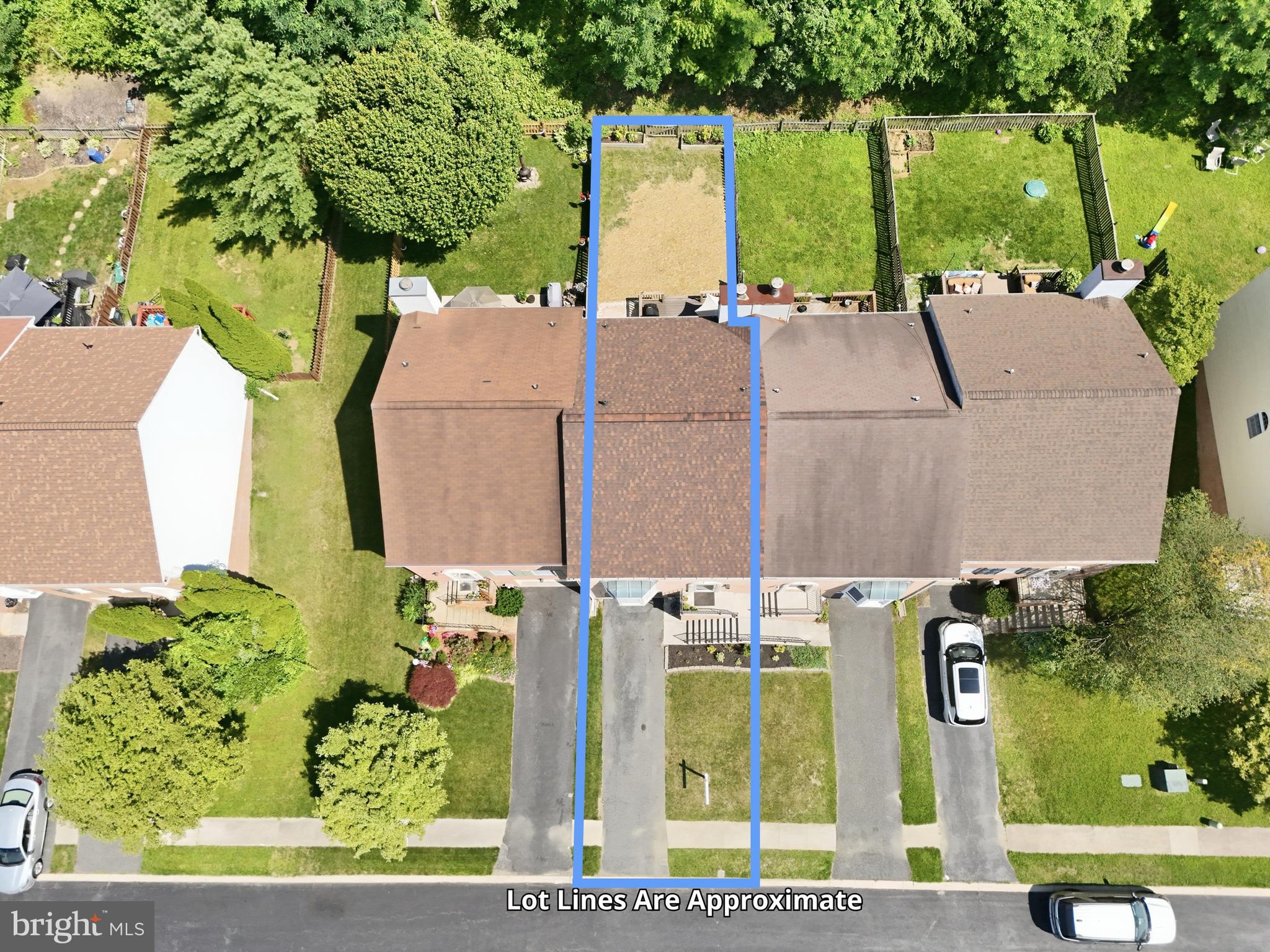 SOUTH HAMPTON - Residential