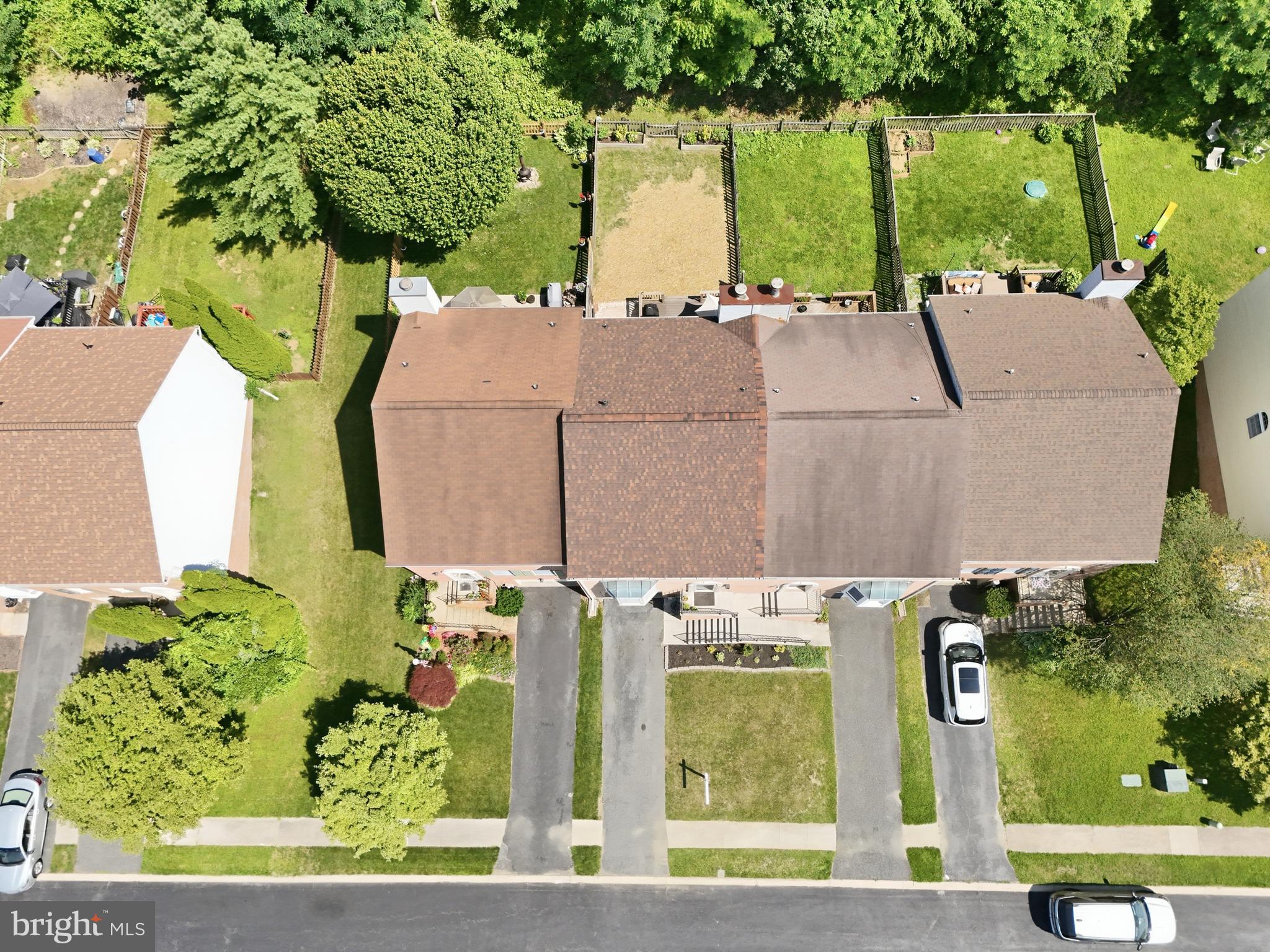 SOUTH HAMPTON - Residential