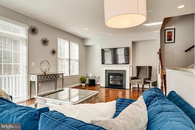 CAMERON GLEN - Residential Lease