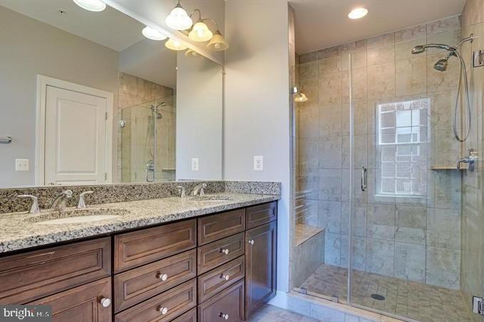CAMERON GLEN - Residential Lease