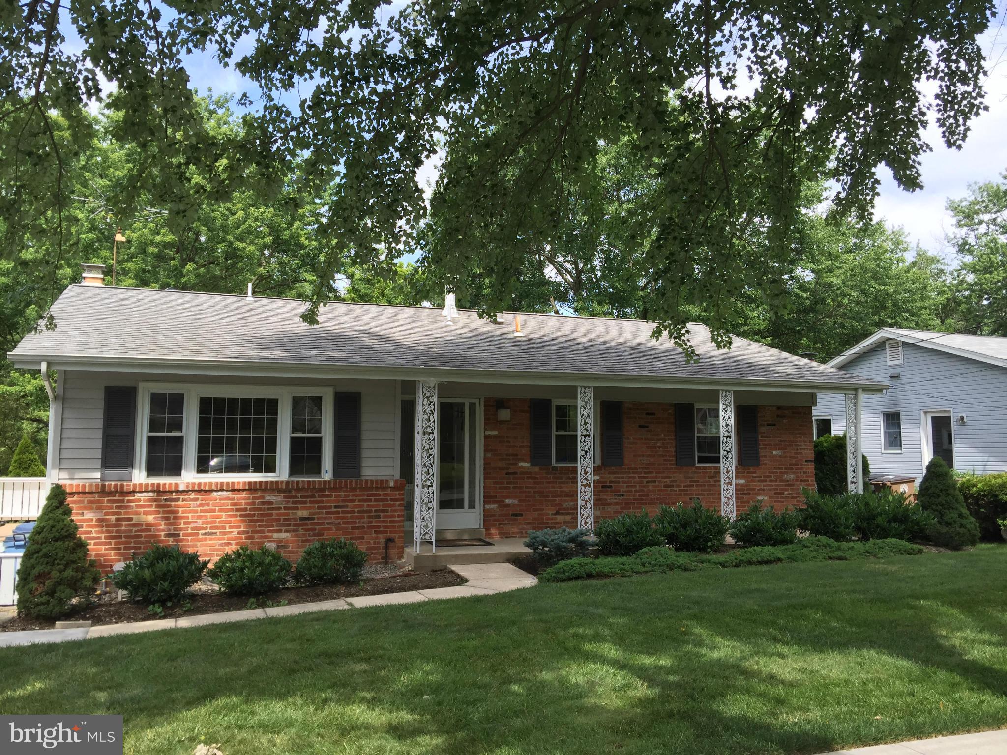 Gorgeous Updated 4BR/3BA Home featuring new baths, fresh paint and carpet throughout,Gourmet Table Space Kitchen with Sunny Breakfast nook, 1st floor Hardwood and Tile Floors, Luxurious New Owners Suite, Newer   Roof and Heavy up. Fenced Yard with covered Patio and shed,  Located near metro, shops, restaurants, schools and much more!! Richard Montgomery Cluster