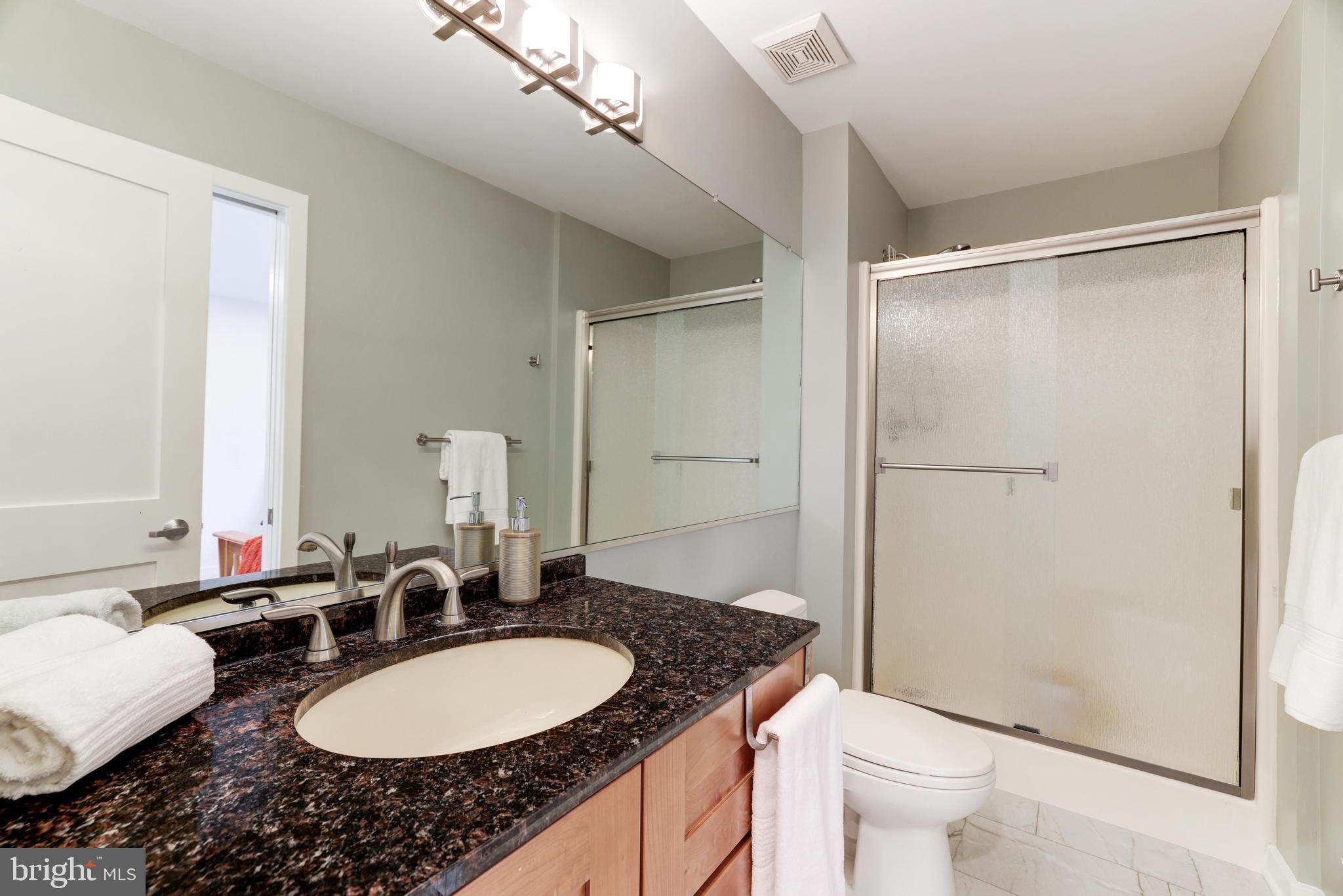RESTON - Residential
