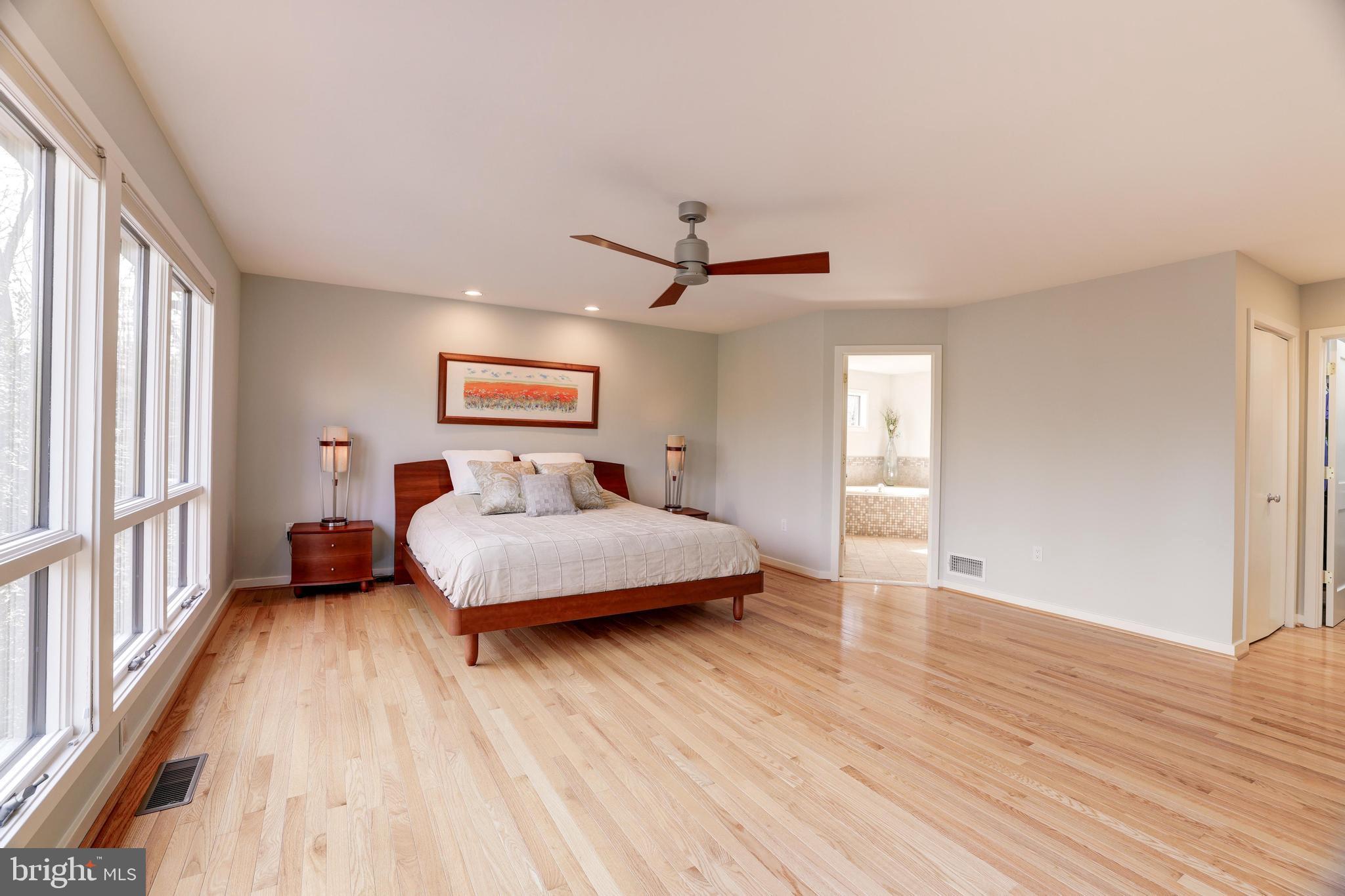 RESTON - Residential