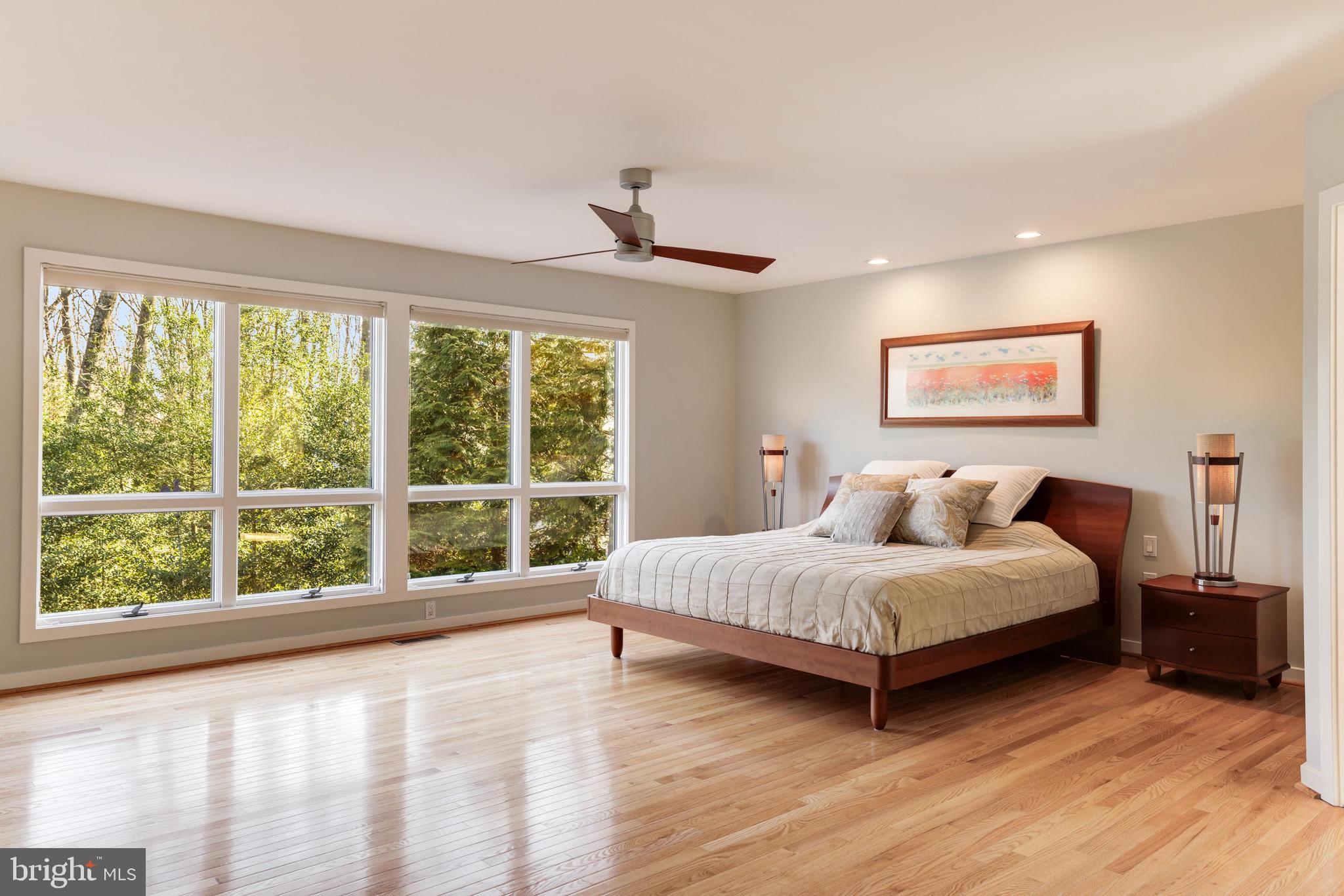 RESTON - Residential
