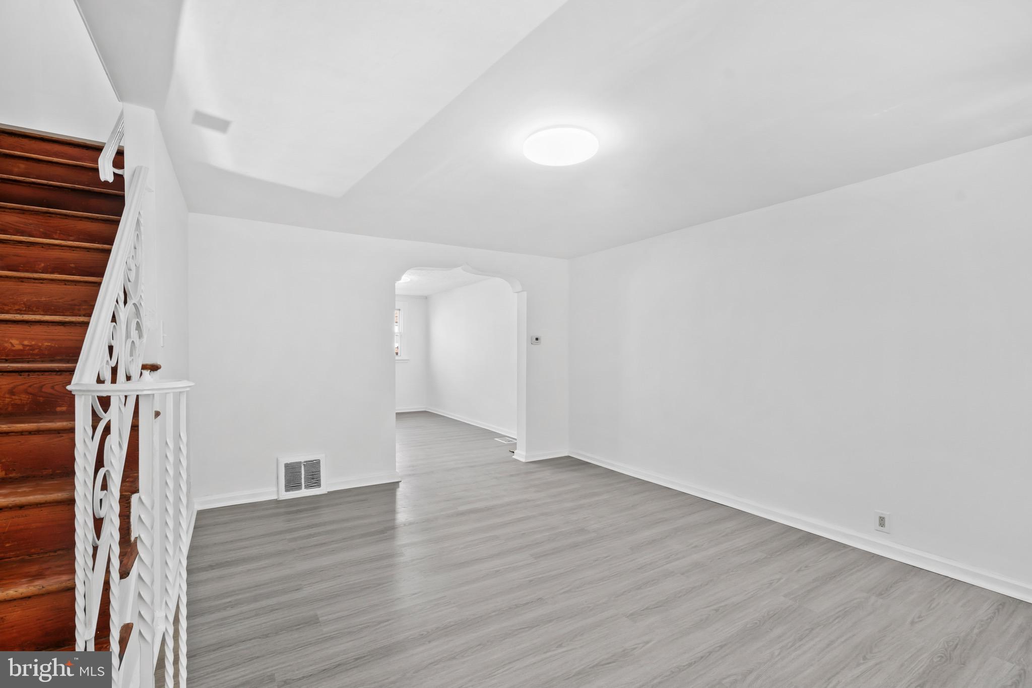 MAYFAIR - Residential